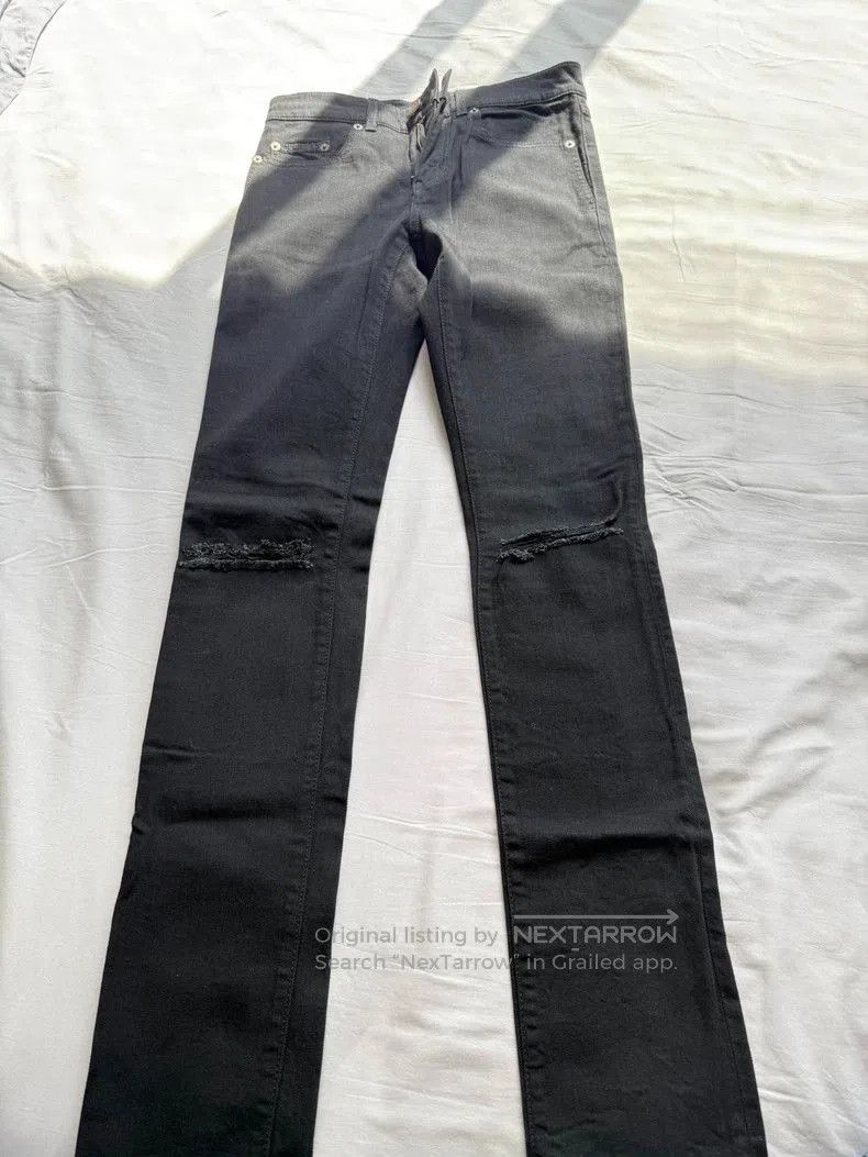 Saint Laurent Paris Saint Laurent Distressed Denim Jeans. Size US 27 - 1 Thumbnail