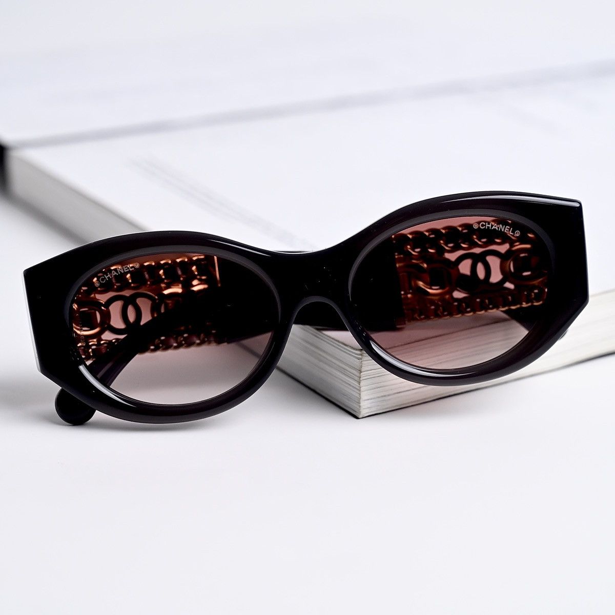 Chanel CHANEL 0CH5536Q 17168H SUNGLASSES Size ONE SIZE - 8 Thumbnail