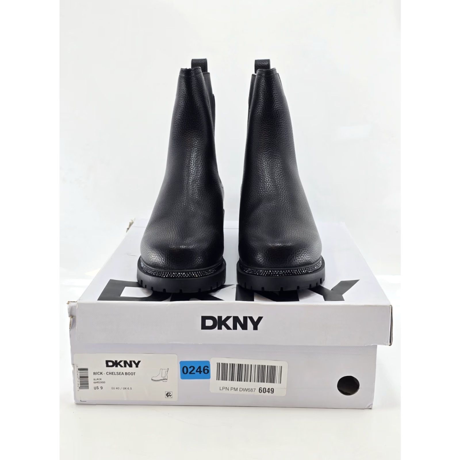 DKNY DKNY Rick Chelsea Boot - Woman's Boots - Black - Sz 9 - DKNY - Boots - Women - 9 - Black - Rick Chelsea - 90s? Size US 9 / IT 39 - 3 Thumbnail