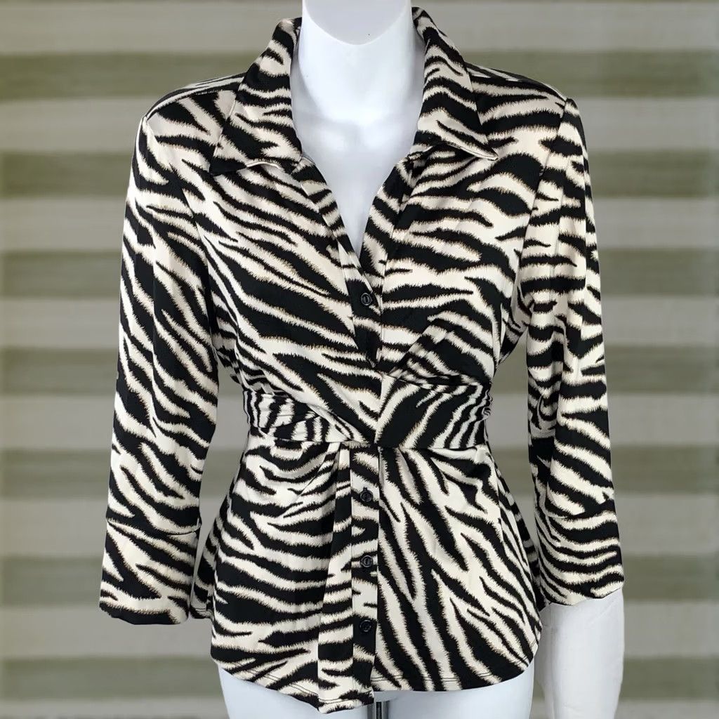 Vintage Vintage Studio 1960 Tie Empire Top Zebra Ivory blk Collar Button Y2K 90s glam Size M / US 6-8 / IT 42-44 - 1 Thumbnail