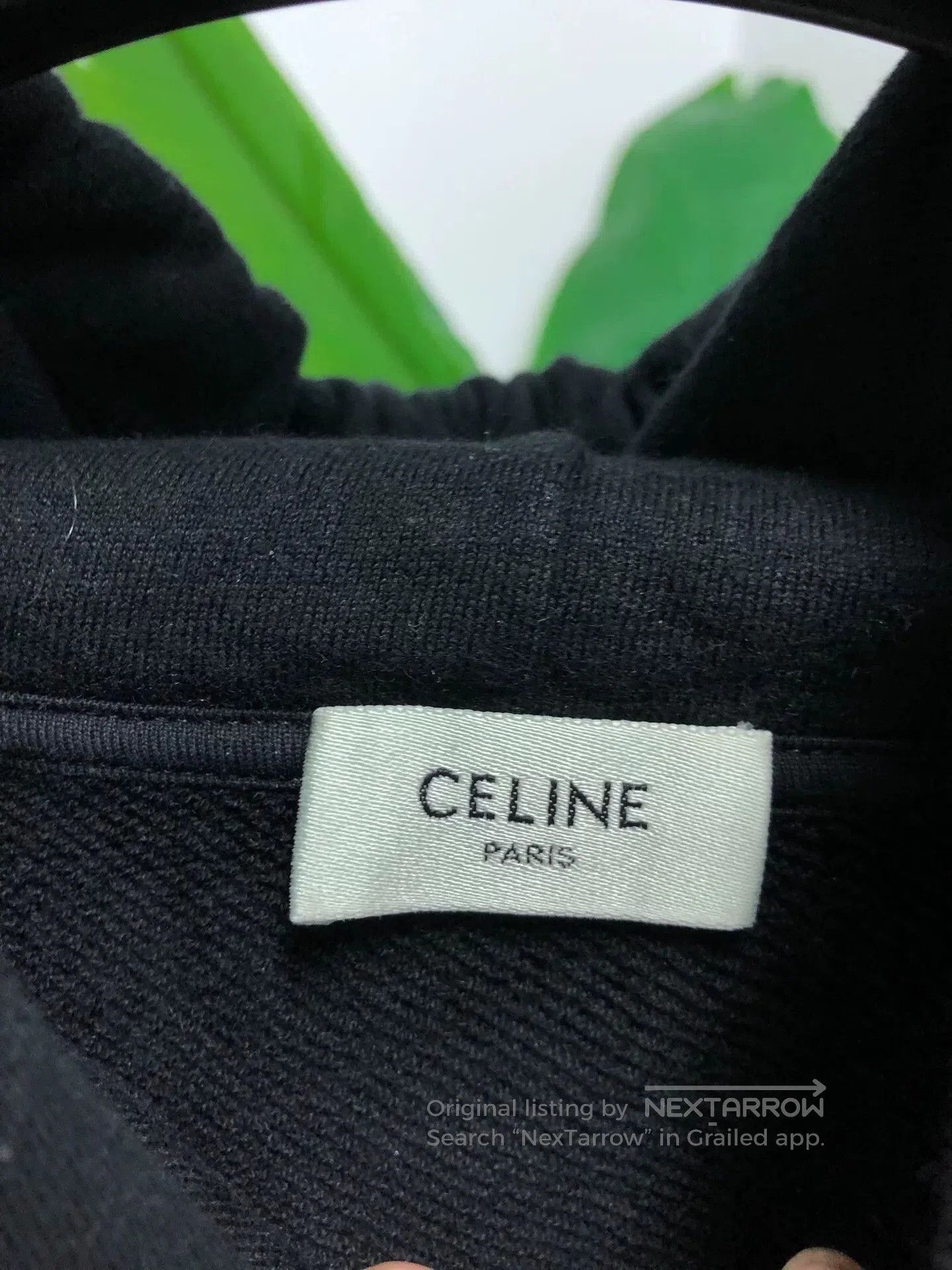 Celine celine logo printed cropped hoodie in black. Size S / US 4 / IT 40 - 3 Thumbnail