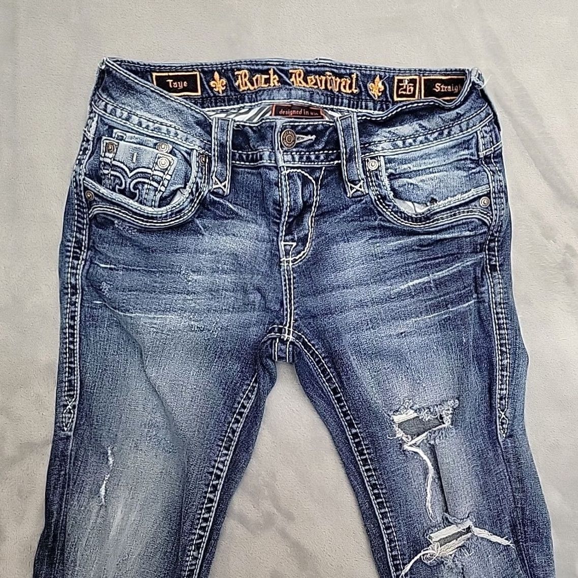 Vintage VINTAGE Rock Revival Jeans SZ 26 Faded Whiskered Distressed Denim Taye Straight Stretch Women Blue Pocket Design 5-Pocket Cowboy Mens Womens Girls Size 26" / US 2 / IT 38 - 3 Thumbnail