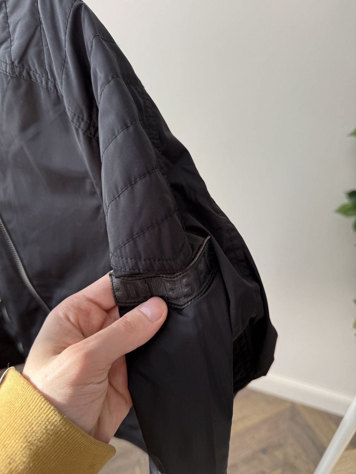 Diesel Vintage Diesel Black Lightweight Jacket Quilted Zip Biker Size US S / EU 44-46 / 1 - 4 Thumbnail