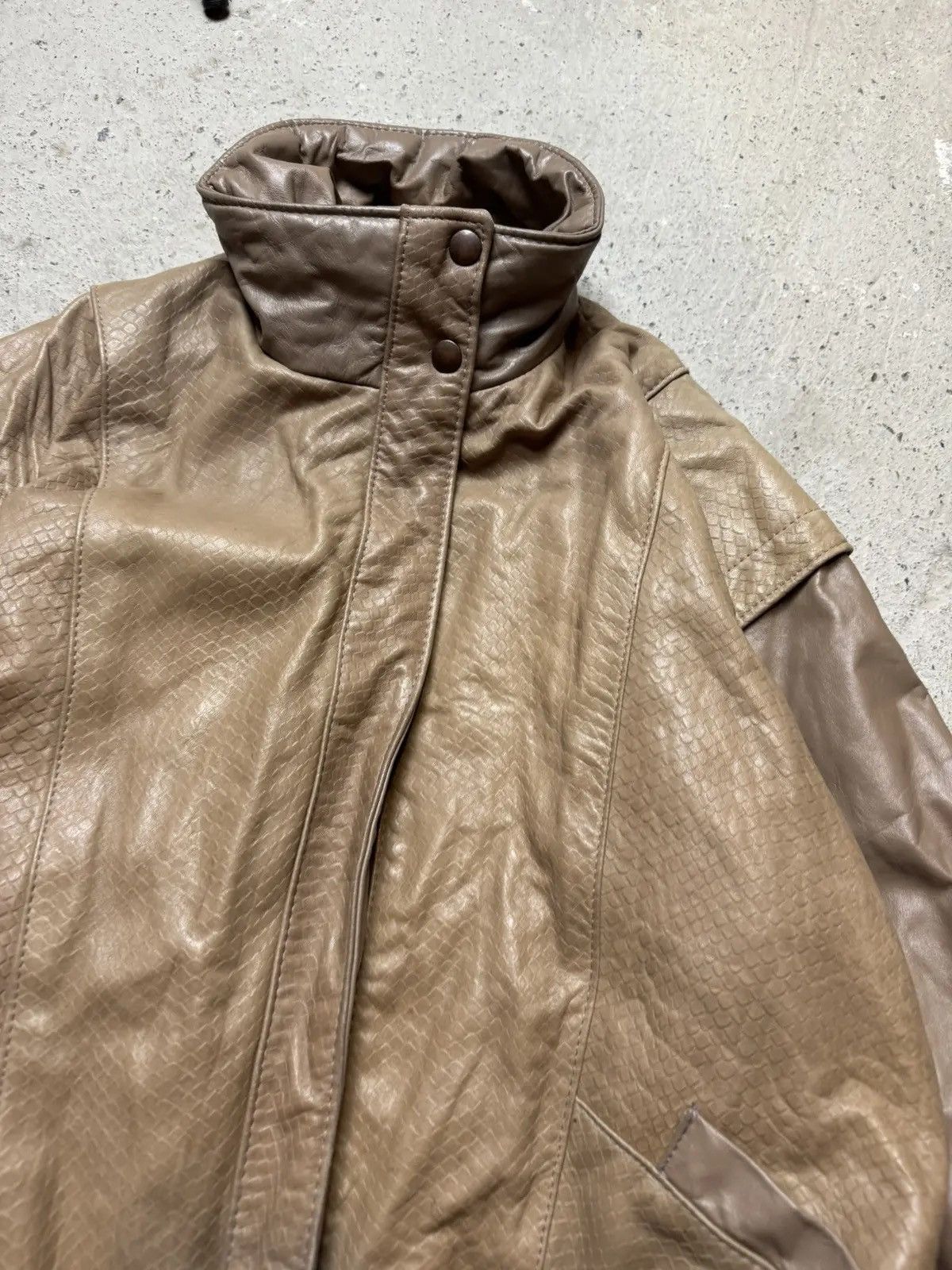 Vintage Vintage Y2K Leather Snake Skin Avantgarde Archive Jacket Size US M / EU 48-50 / 2 - 3 Thumbnail