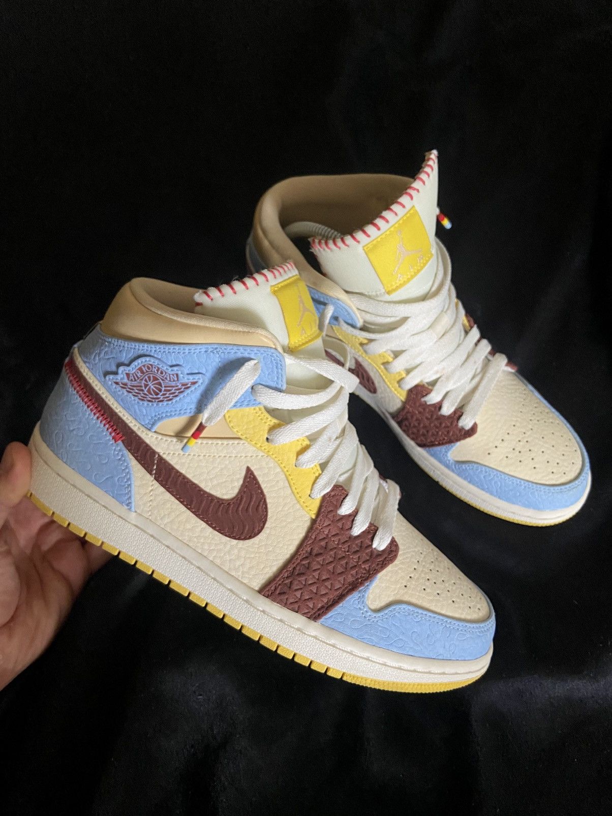 Nike Nike Air Jordan 1 Mid SE FRLS Maison Chateau Rouge | Grailed