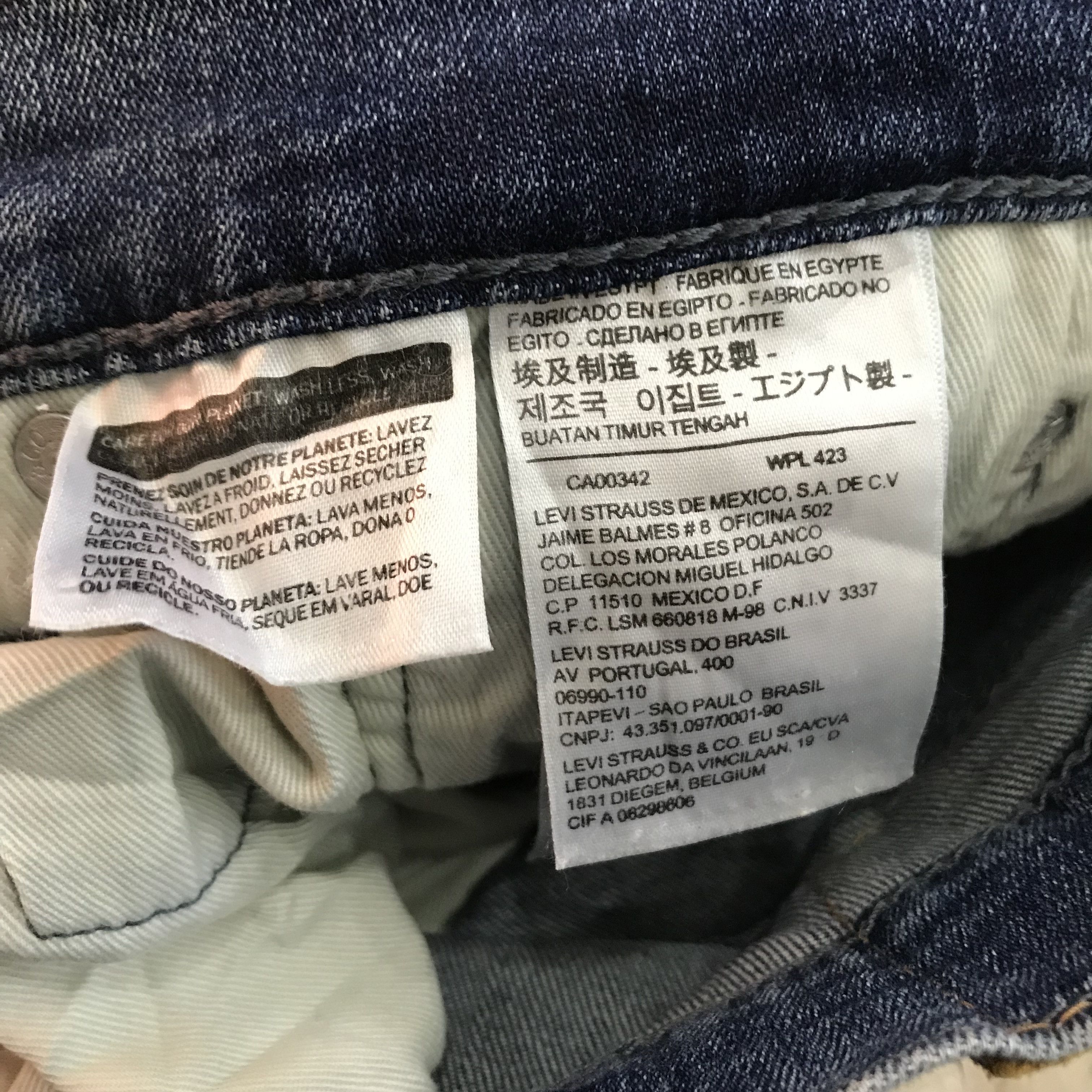 Levi's Vintage Levis 513 Light Blue Wash Distressed Western Style Size US 32 / EU 48 - 11 Thumbnail