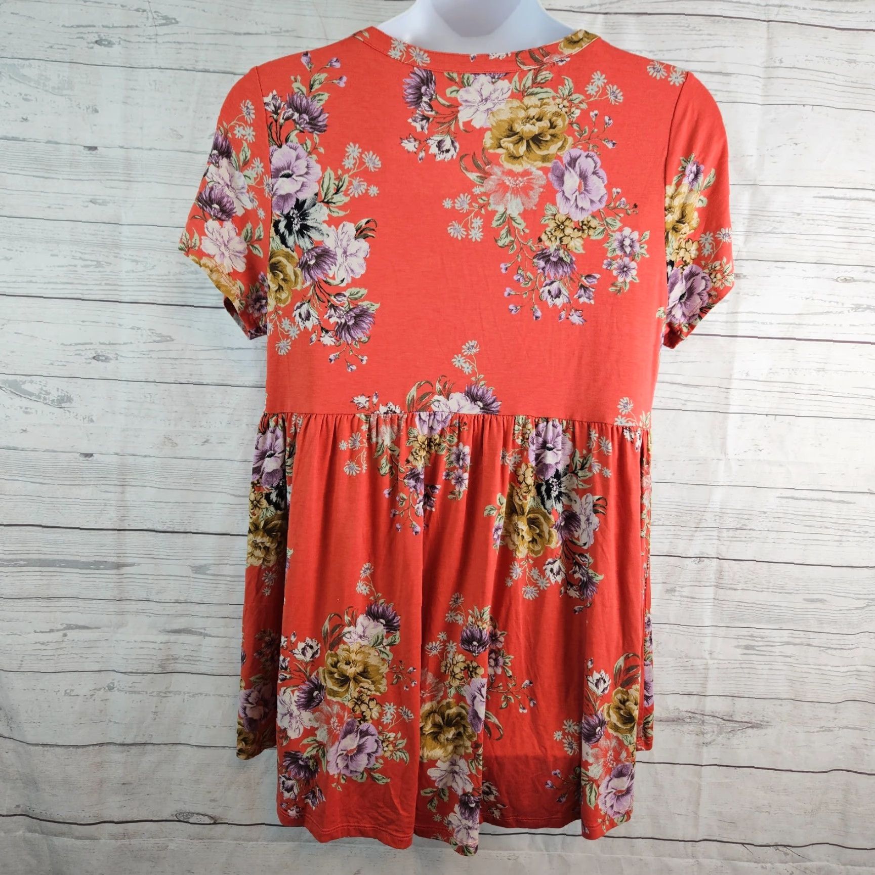 Torrid Torrid Blouse Shirt Womens Plus 2X Red Floral Short Sleeve Pullover Knits Top Season Spring Summer Casual Size XXL / US 16-18 / IT 52-54 - 3 Thumbnail