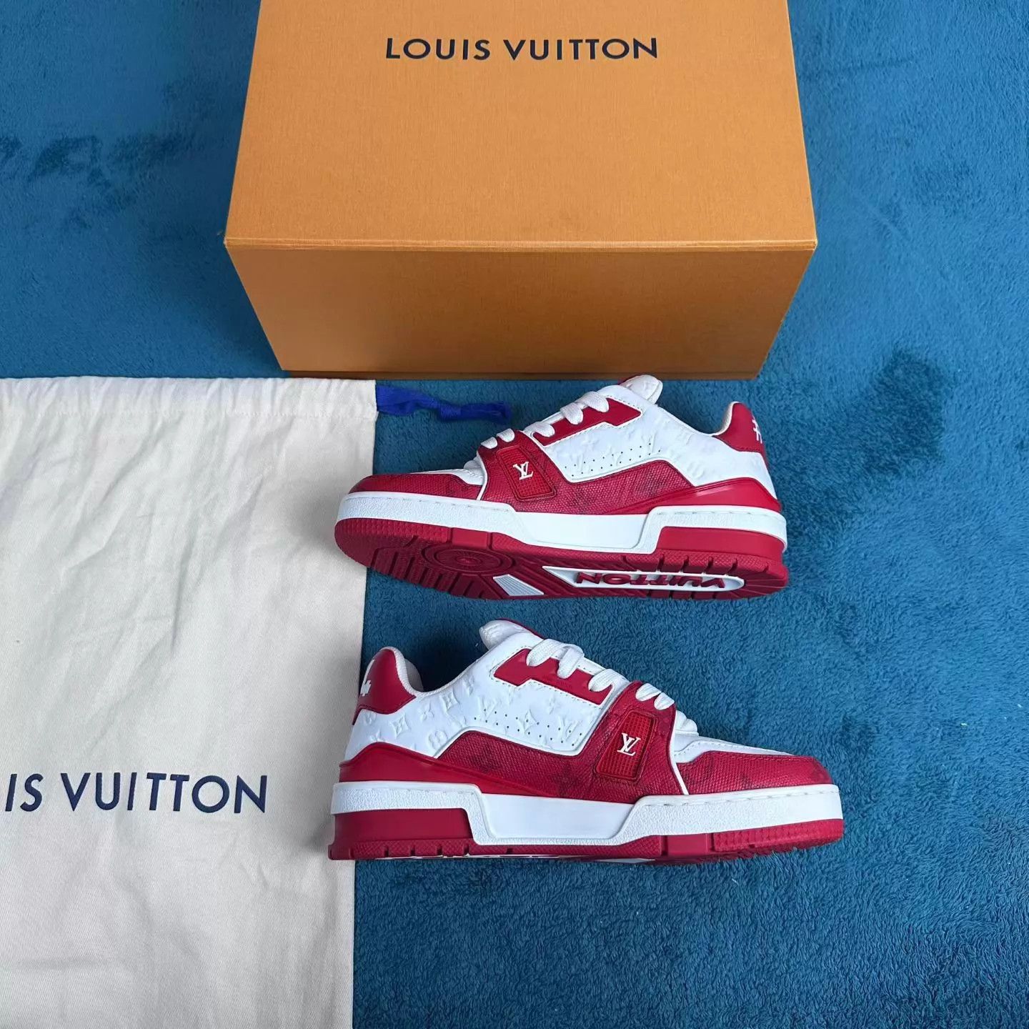 Louis Vuitton LV Trainer Leather Low-Top Street Style Sneaker White/Red Size US 6 / IT 36 - 3 Thumbnail