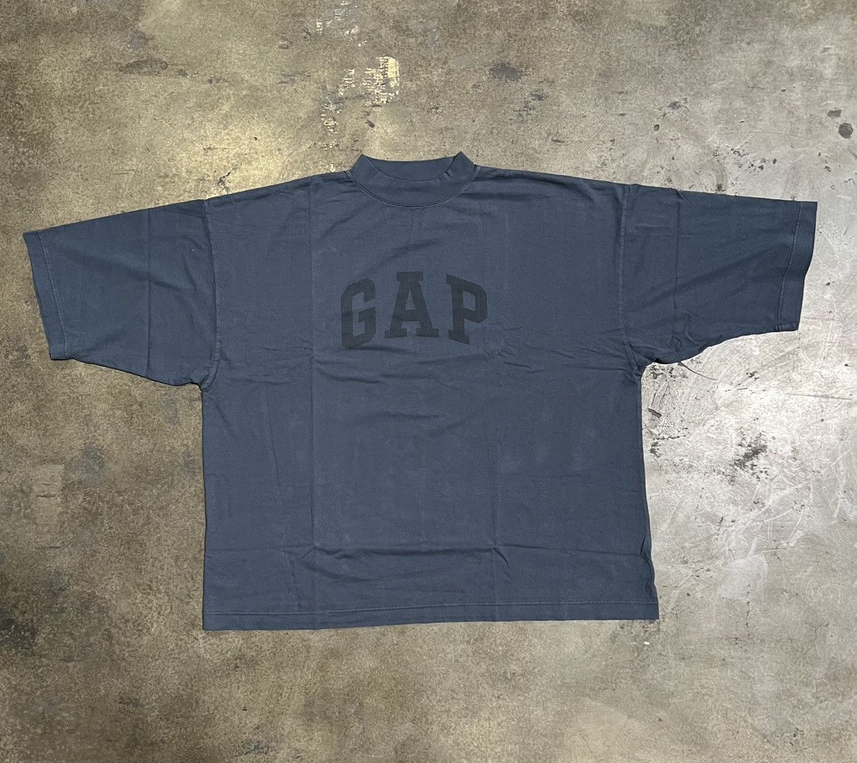 Yeezy Yeezy Gap Engineered by Balenciaga Dove 3/4 Sleeve Tee - L Size US L / EU 52-54 / 3 - 1 Thumbnail