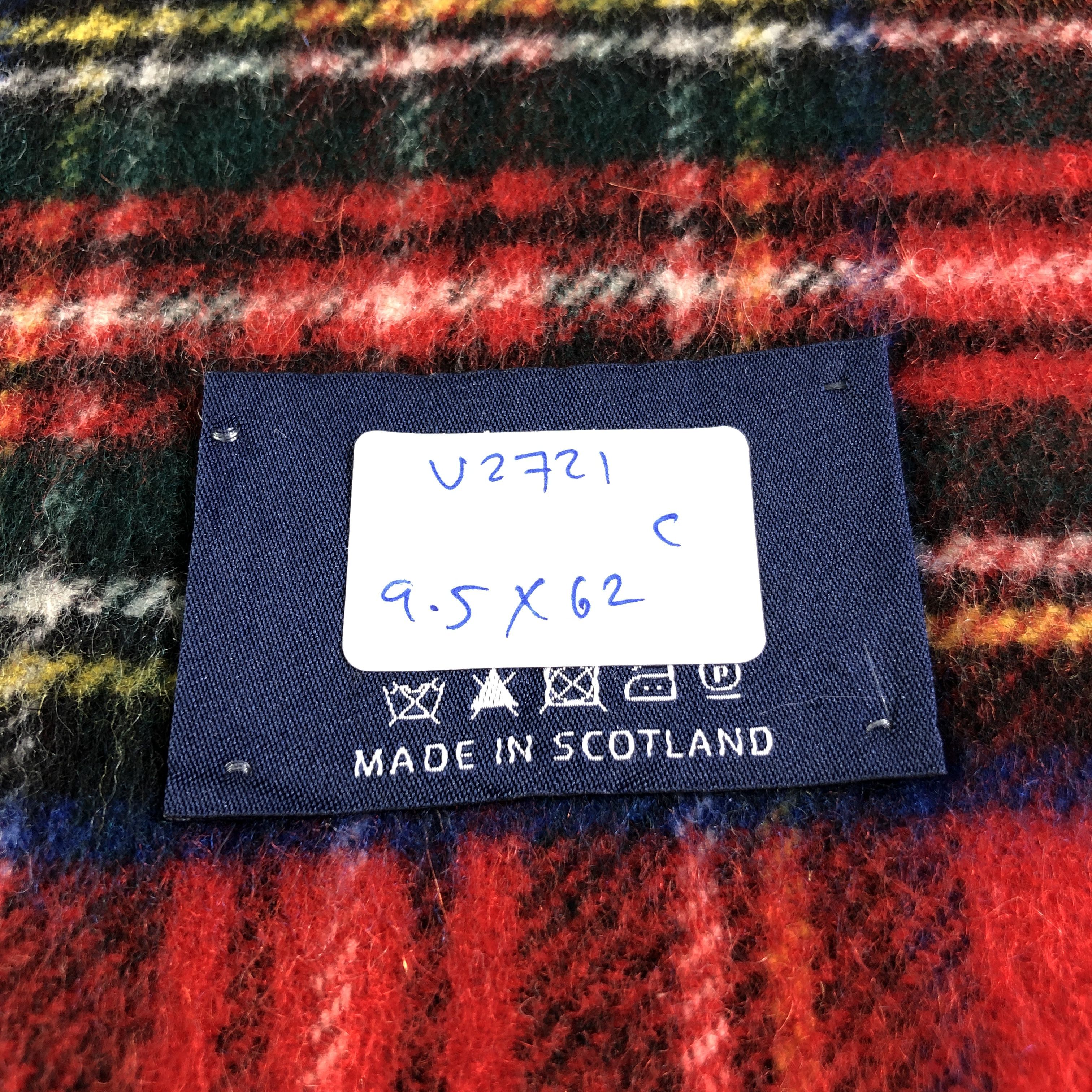 Johnstons Of Elgin Johnstons Of Elgin Cashmere Scarf Muffler V2721 Size ONE SIZE - 5 Thumbnail