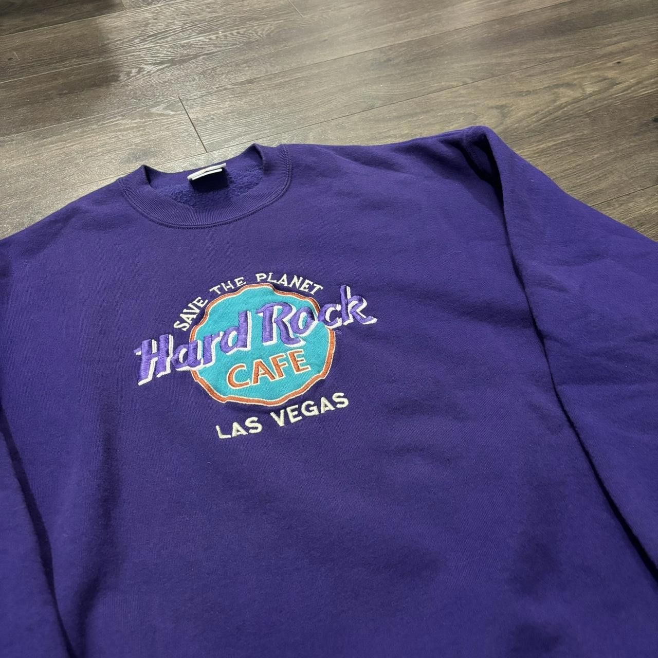 Hard Rock Cafe Vintage Hard Rock Cafe Las Vegas Crewneck Sweatshirt 90s L Size US L / EU 52-54 / 3 - 1 Thumbnail