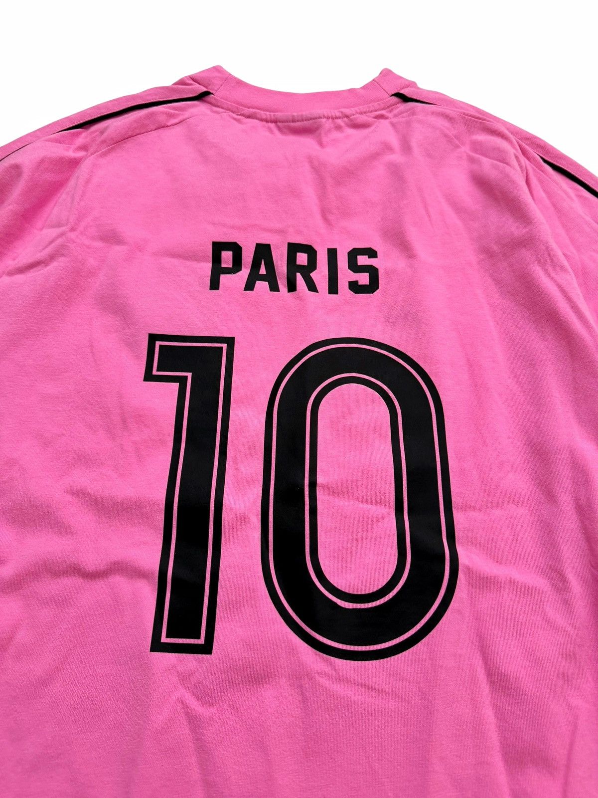 Balenciaga Oversized Soccer Logo Paris City Jersey Size US L / EU 52-54 / 3 - 14 Thumbnail