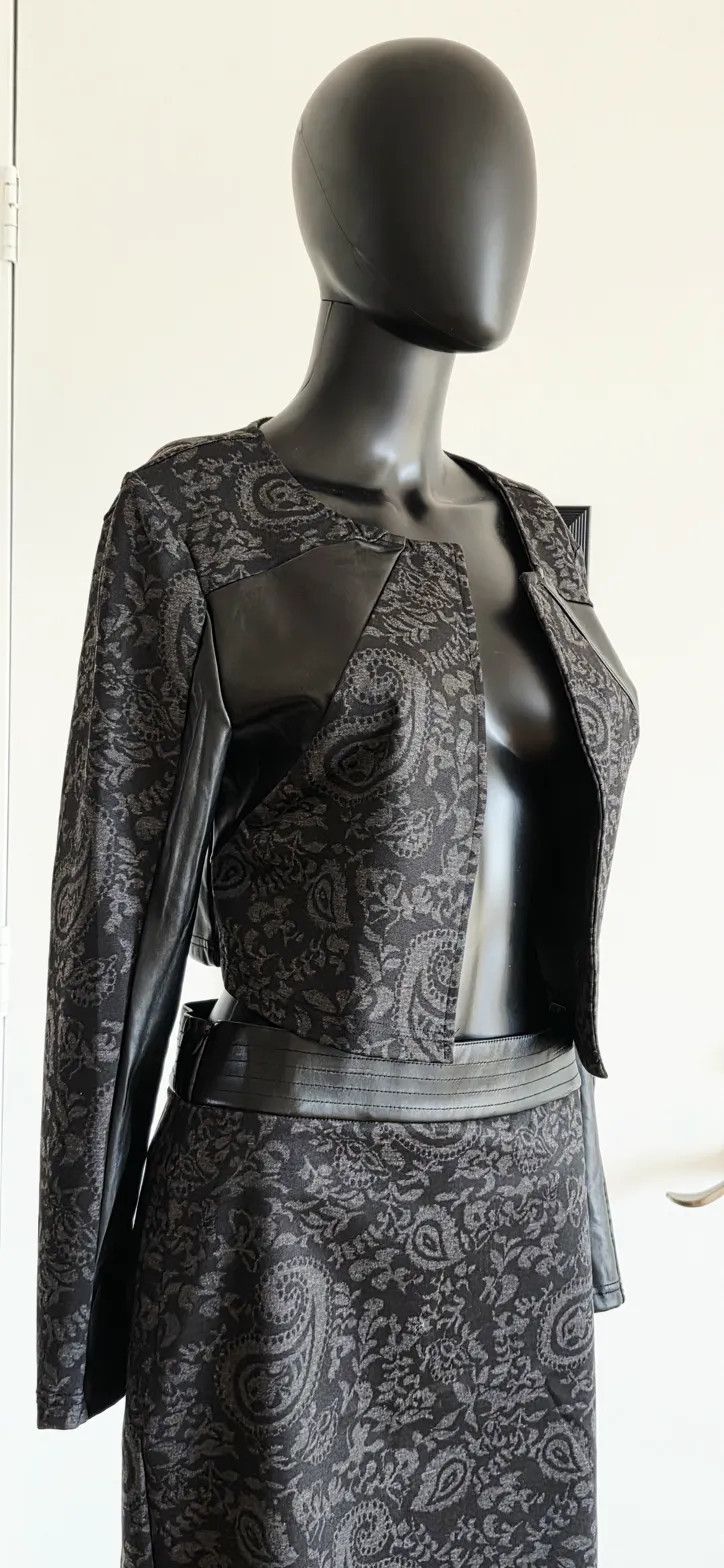 Other Two-Piece_ Set_Paisley Jacquard + Faux Leather | Size M Size M / US 6-8 / IT 42-44 - 4 Thumbnail