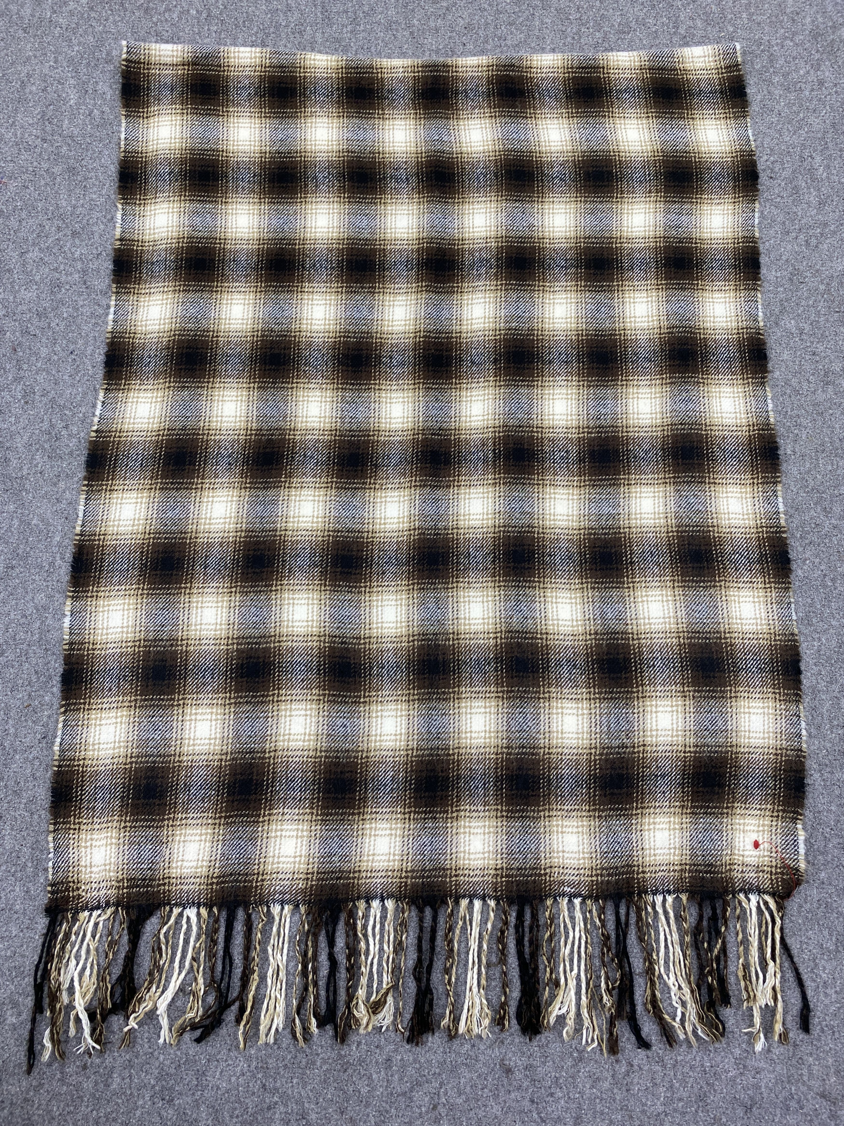 Japanese Brand Japanese Brand Shadowplaid Scarf Muffler Neckwear SC0260 Size ONE SIZE - 3 Thumbnail
