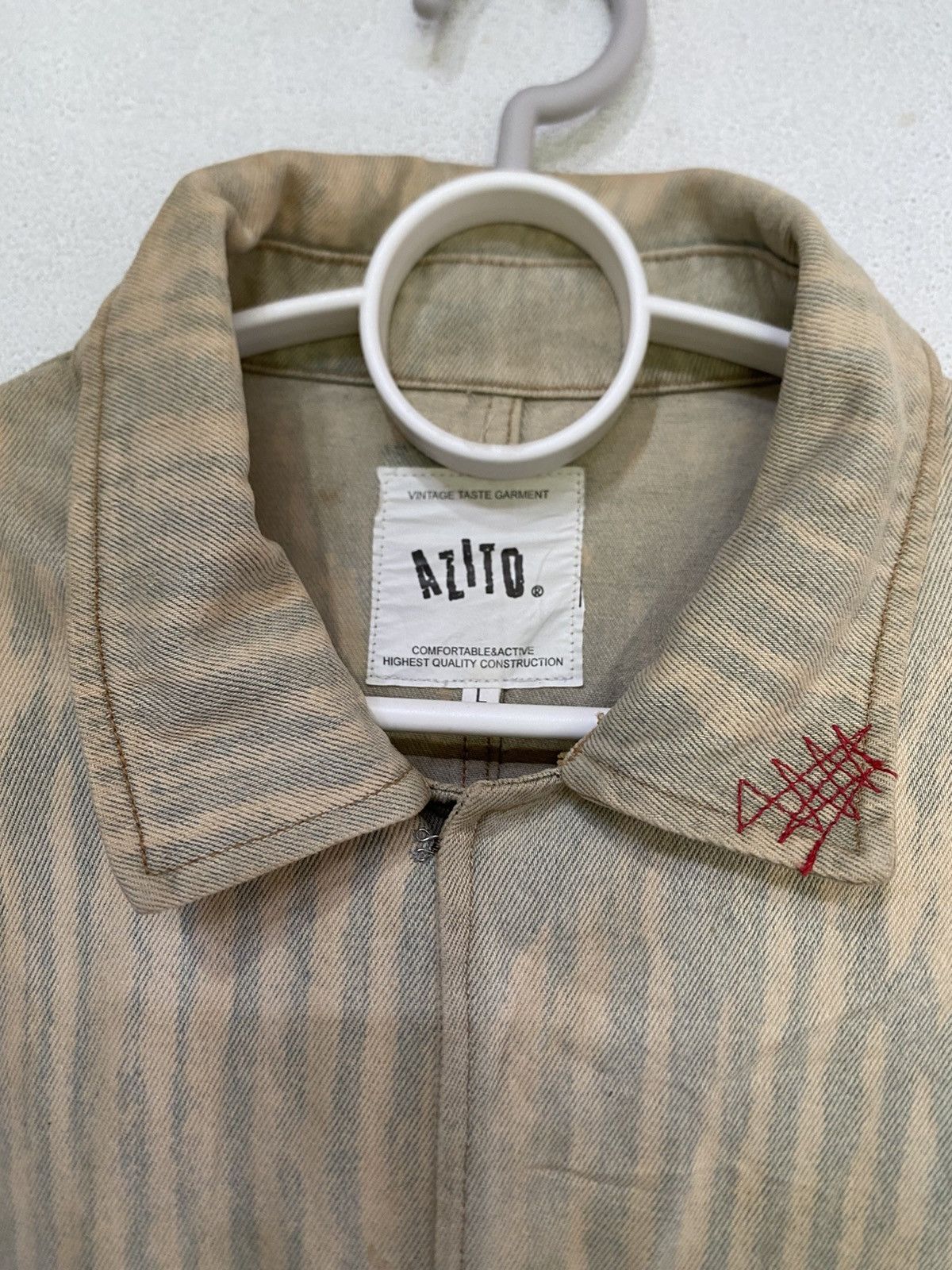 Le Grande Bleu (L.G.B.) Azito Distress Denim Jacket Button Up Size US L / EU 52-54 / 3 - 4 Thumbnail