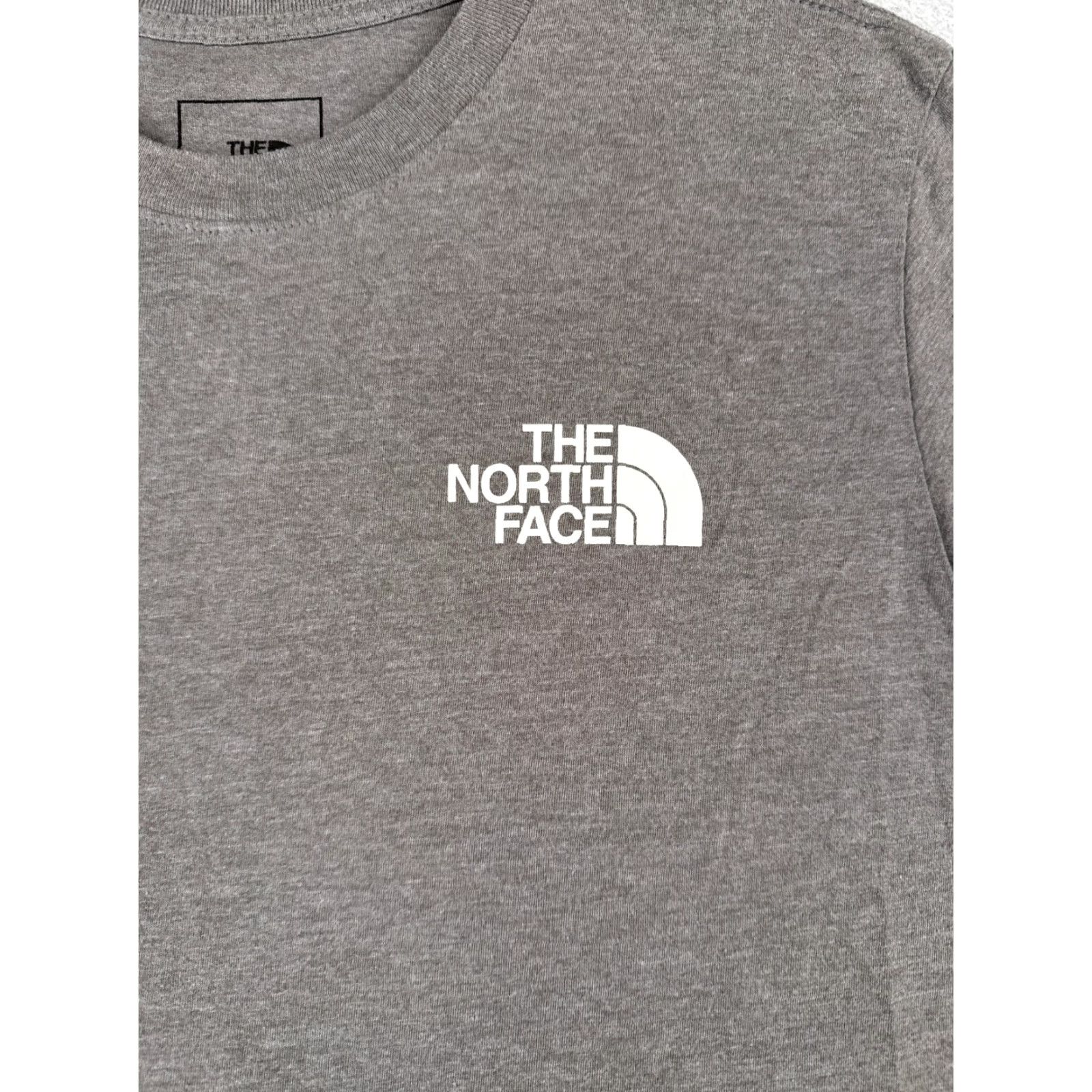 The North Face The North Face Shirt Men Medium Gray Short Sleeve Crew Neck Polyester Jersey Logo All Seasons Breathable Regular T-Shirt 80s Outdoor Mens Size US M / EU 48-50 / 2 - 6 Thumbnail