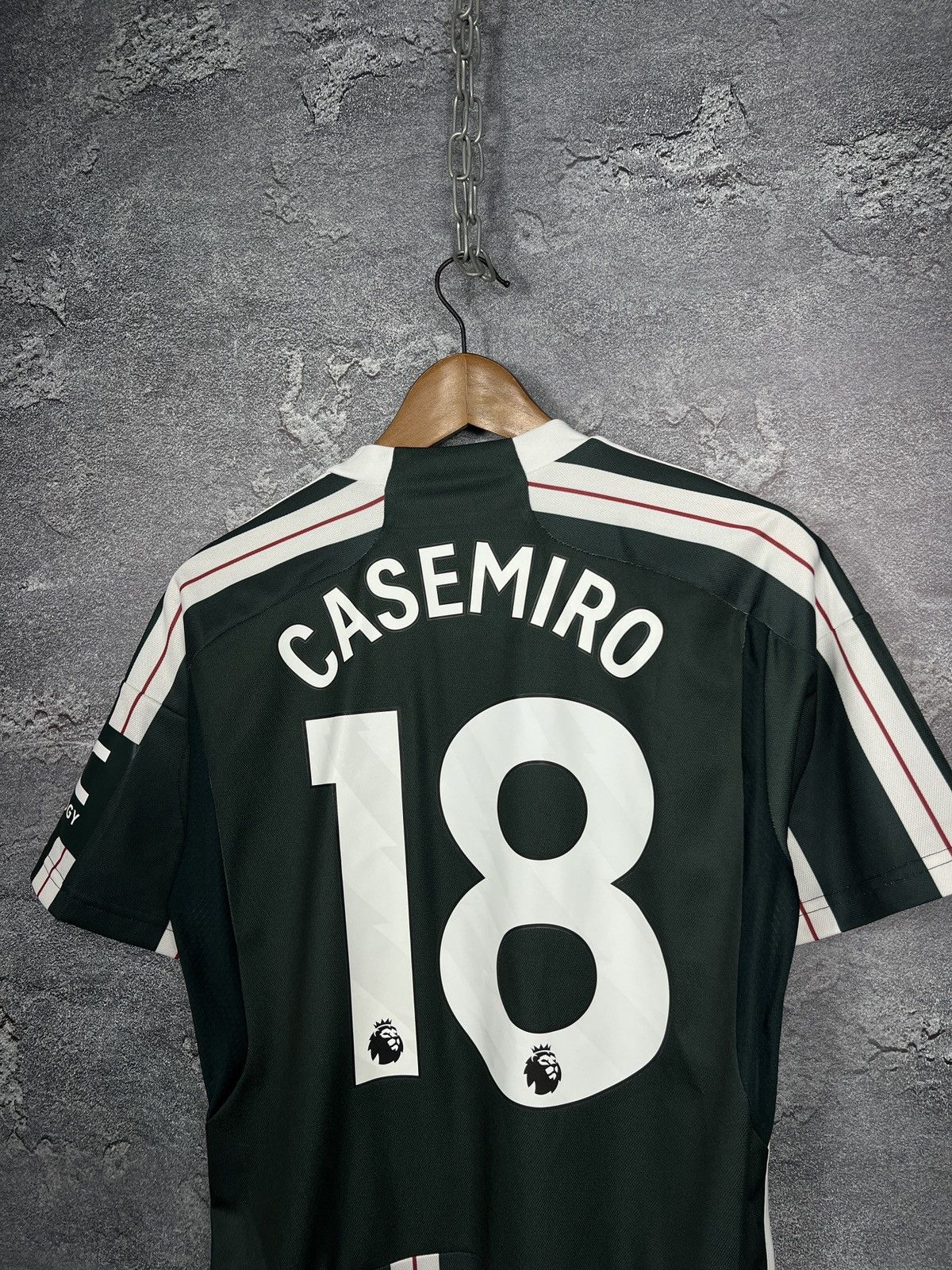 Adidas New Adidas #18 Casemiro Manchester United2023/24 Away Jersey Size US S / EU 44-46 / 1 - 16 Thumbnail