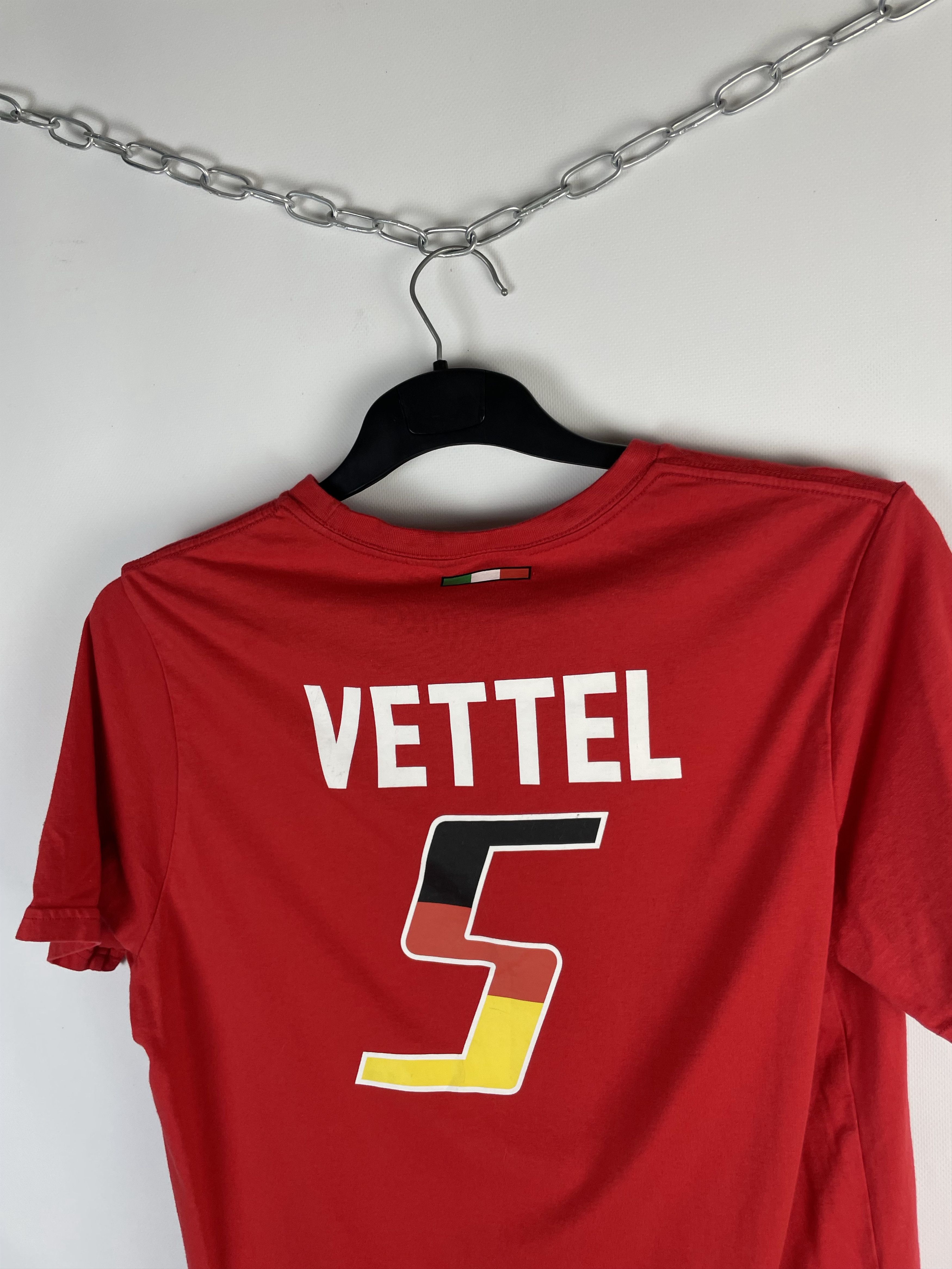 Ferrari Vintage Ferrari tee shirt racing Vettel 5 Size US M / EU 48-50 / 2 - 10 Thumbnail