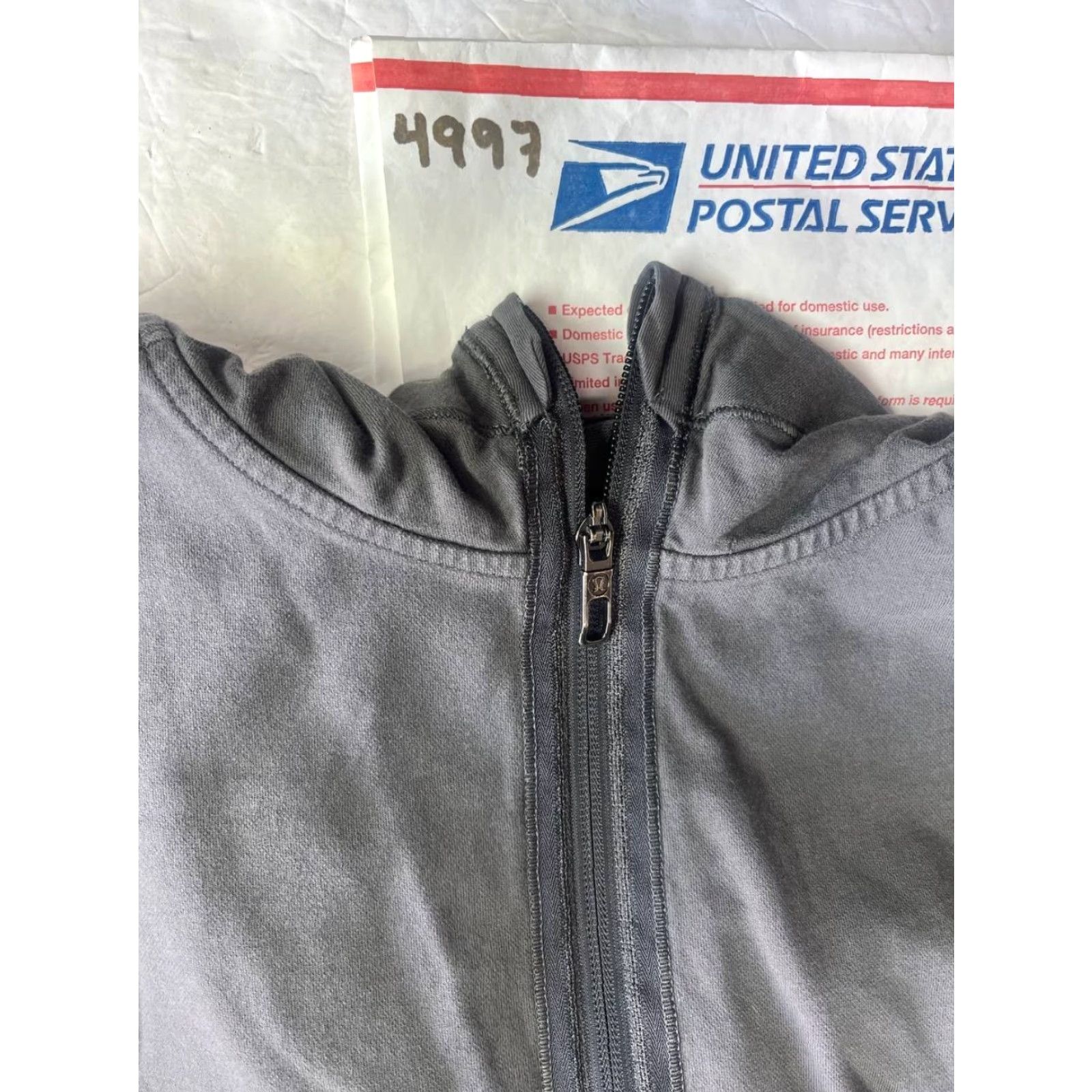 Lululemon Lululemon Shift Jacket Full Zip Performance Sweater Sweatshirt Men's L Size Gray Size US L / EU 52-54 / 3 - 8 Thumbnail