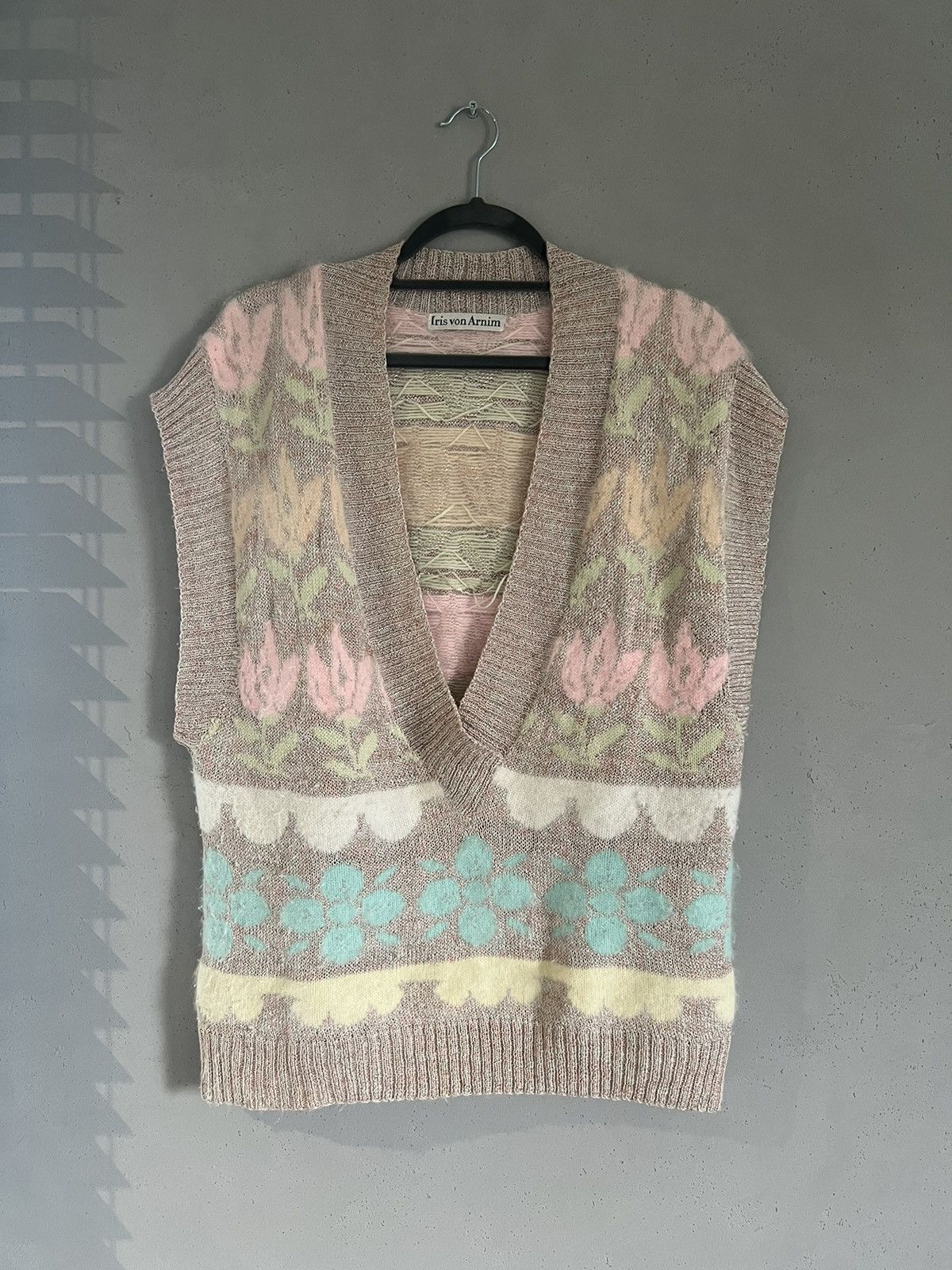 Iris von Arnim Iris von Arnim sweater vest Size L / US 10 / IT 46 - 1 Thumbnail