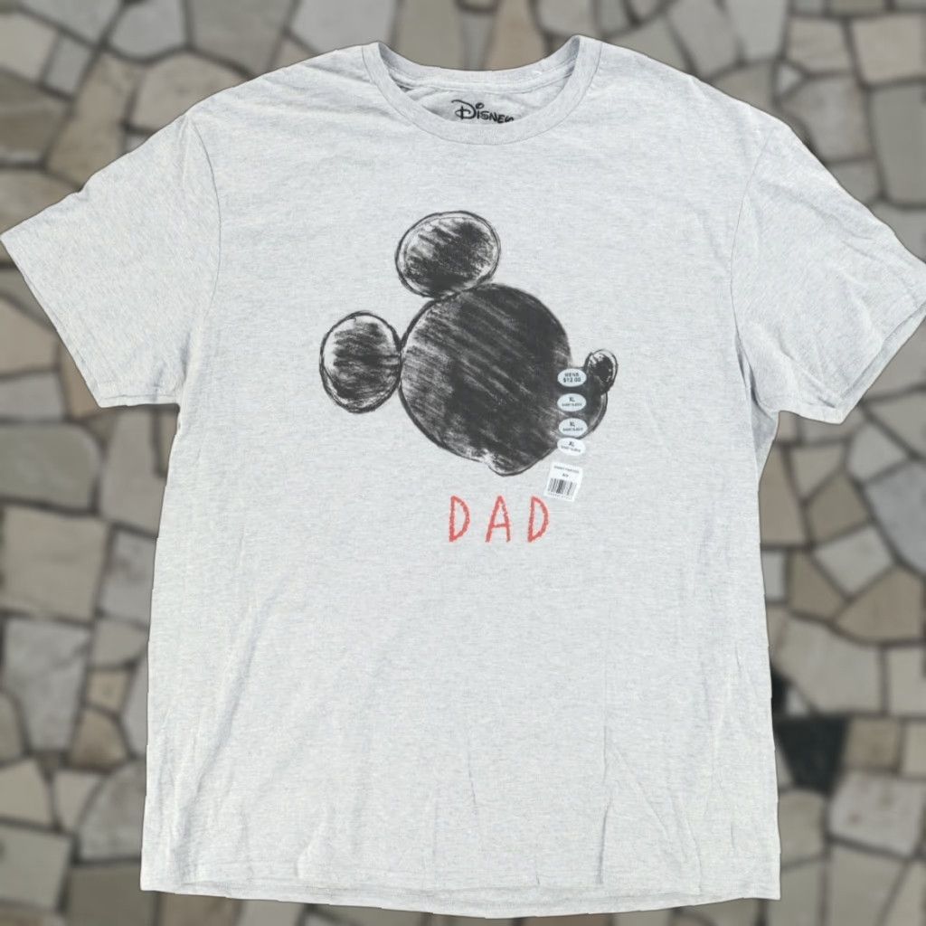 Disney Disney Mickey Dad Solid Shirt Gray Men's XL Size US XL / EU 56 / 4 - 1 Thumbnail
