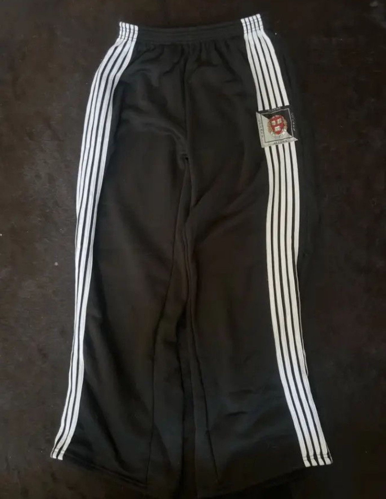 Japanese Brand Black Baggy Soccer Crest Track Pants Sweatpants Size US 32 / EU 48 - 2 Thumbnail