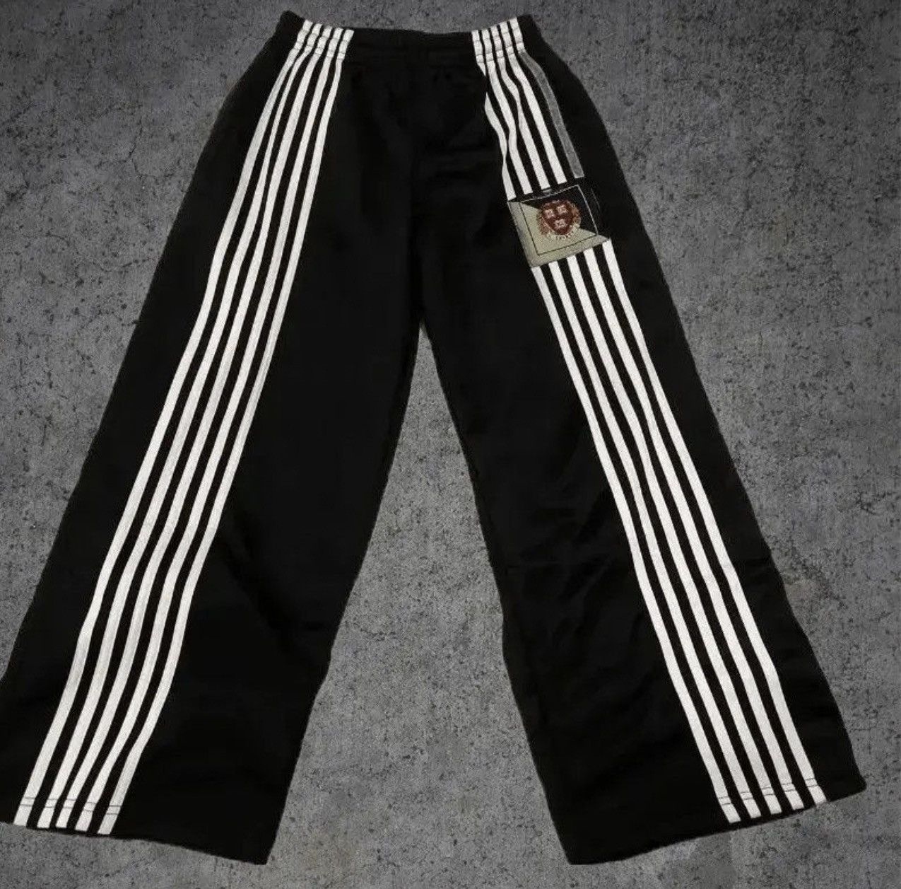 Japanese Brand Black Baggy Track Pants Sweatpants Size US 30 / EU 46 - 4 Thumbnail