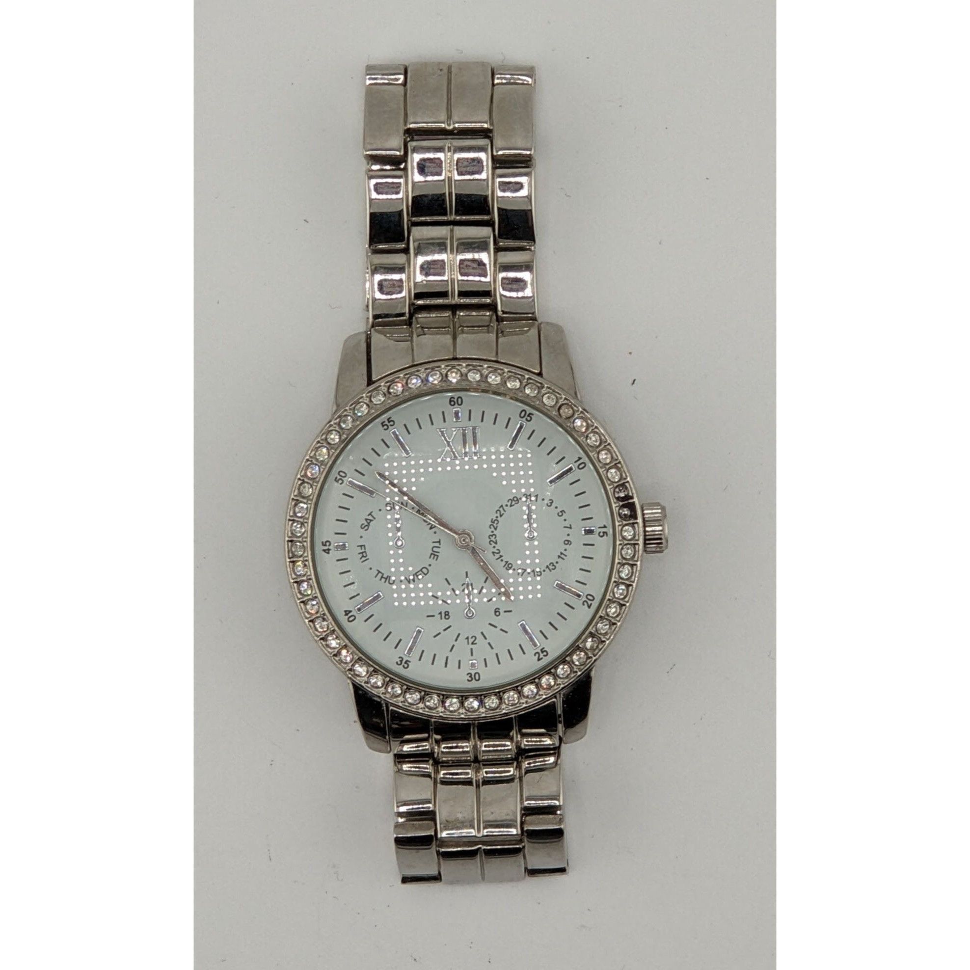 Other Silver-Tone Glam Mens Analog Watch With Crystal Accents Day Size ONE SIZE - 4 Thumbnail