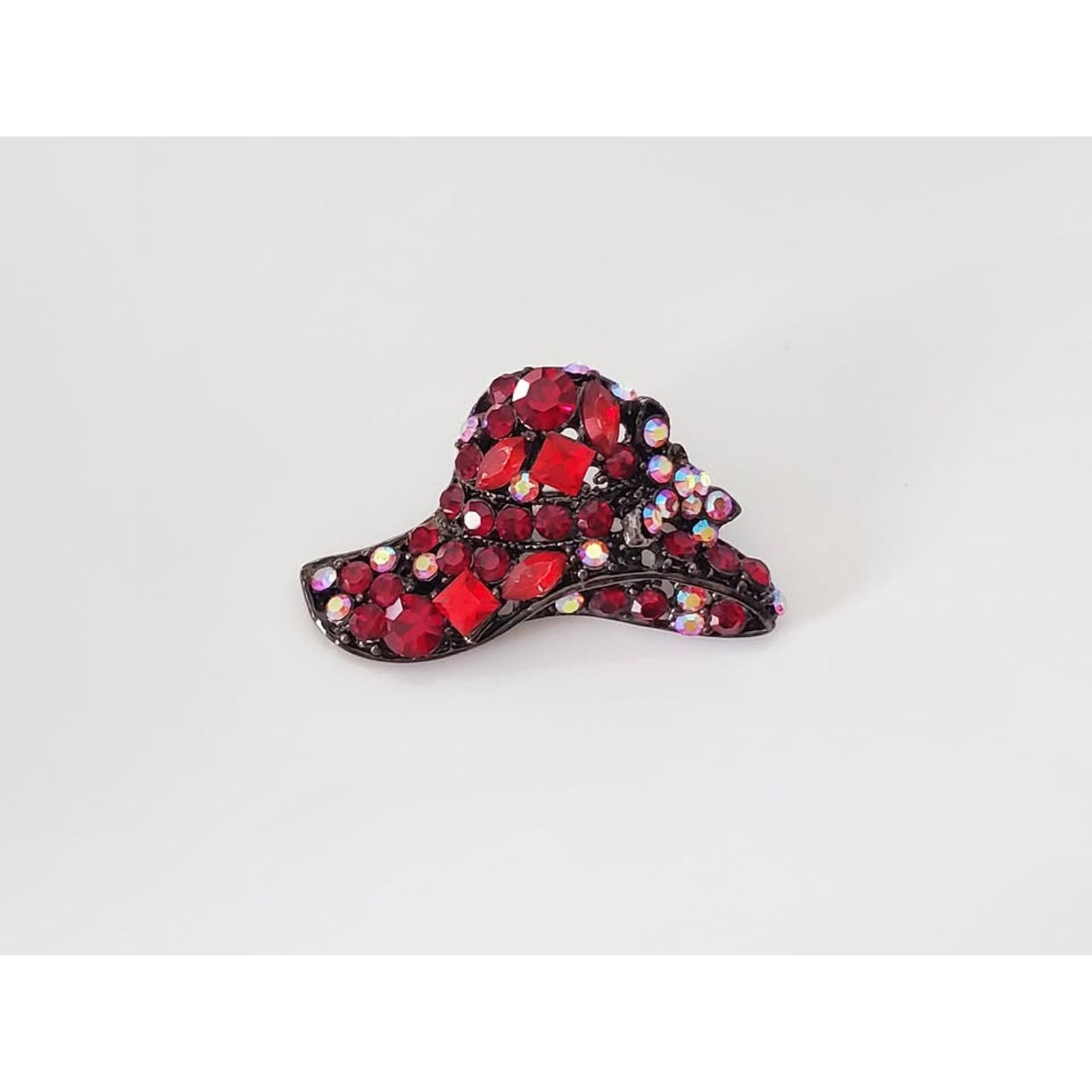 Other Vintage Red Hat Society Brooch Pin Size ONE SIZE - 1 Thumbnail