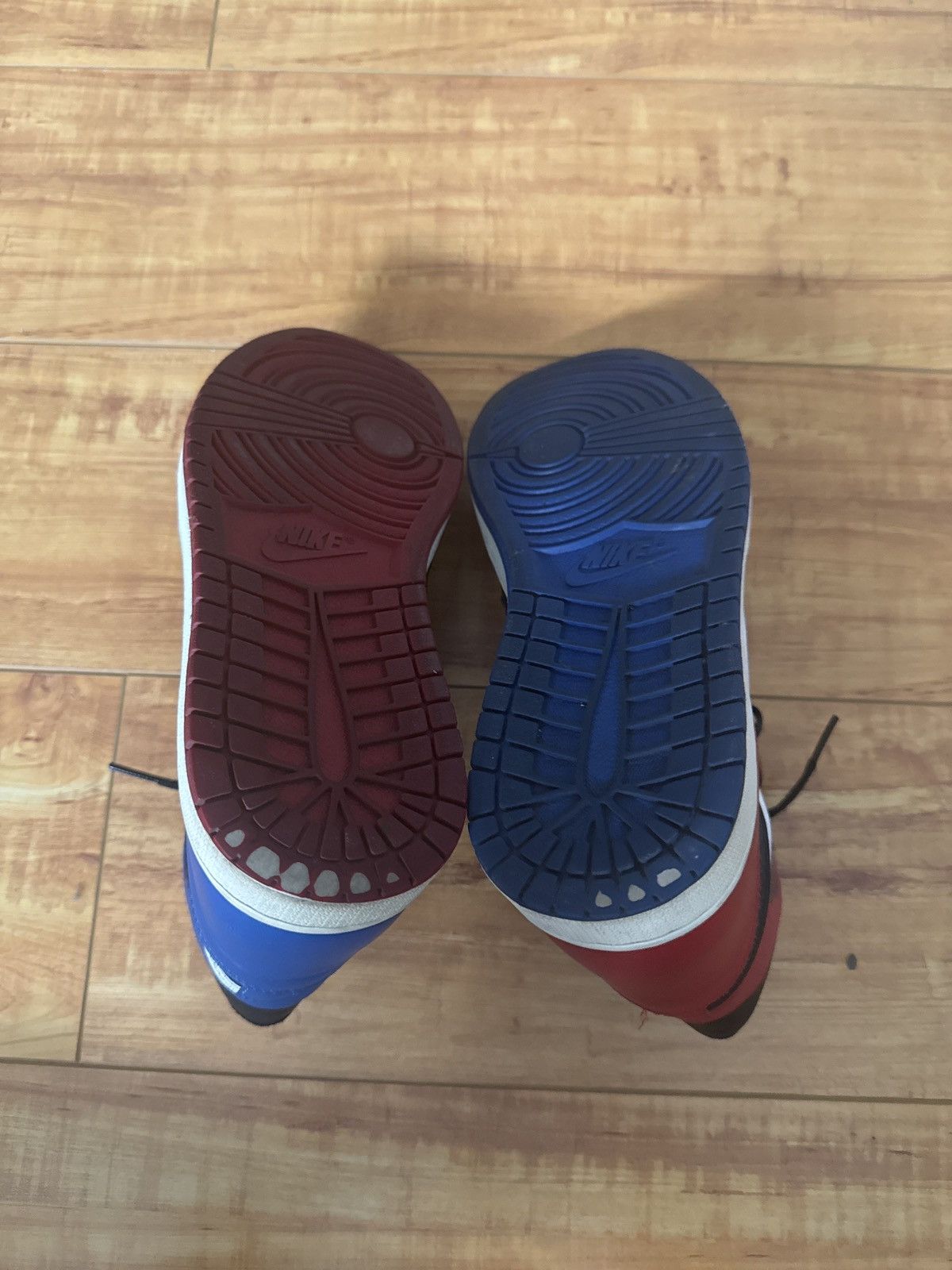 Nike Top 3 Jordan 1 Size US 8 / EU 41 - 5 Thumbnail