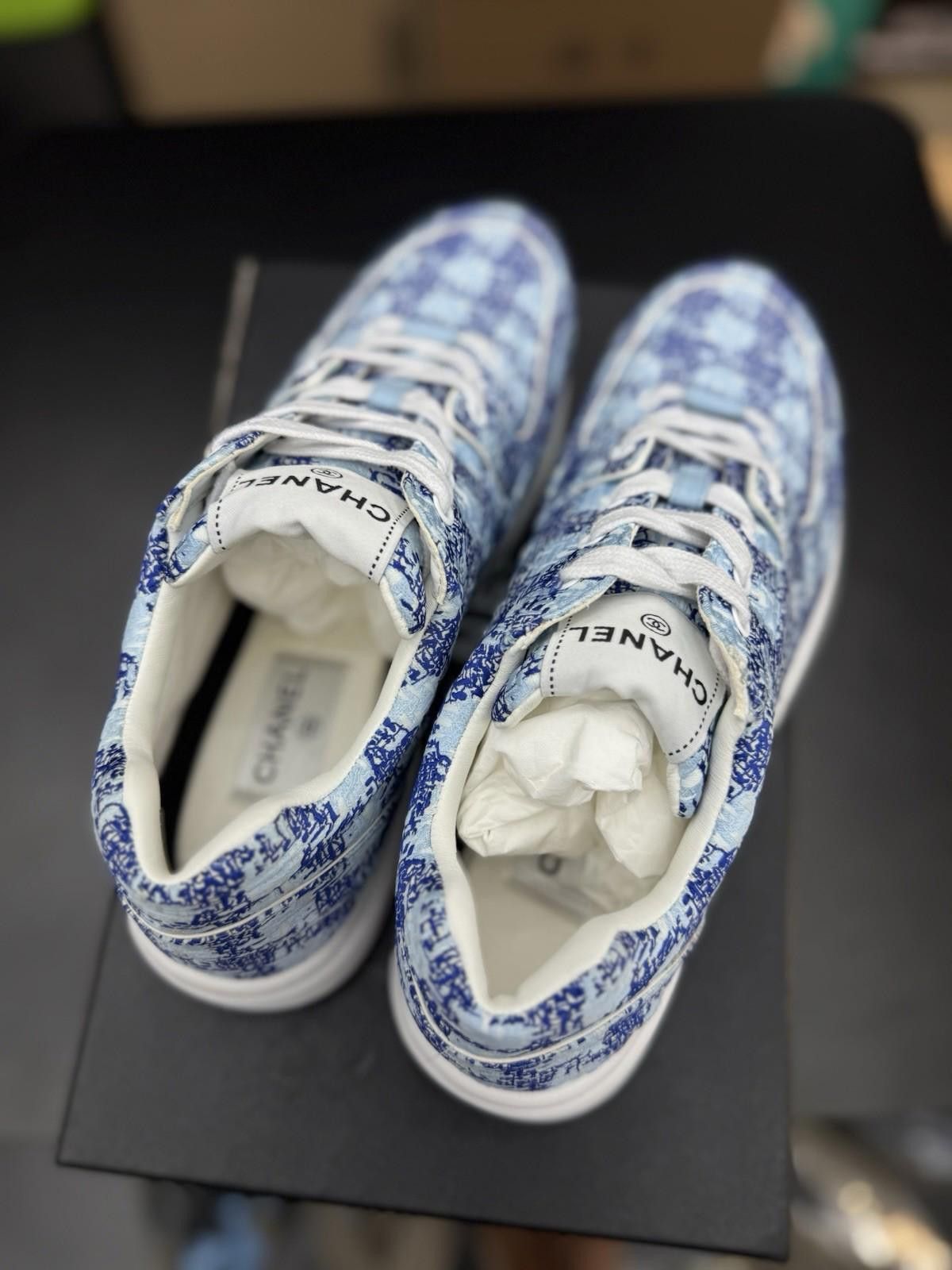 Chanel CHANEL CC Logo Sneaker Size 40.5EU/10.5US(W)/9US(M) $1425 Size US 10.5 / IT 40.5 - 11 Thumbnail