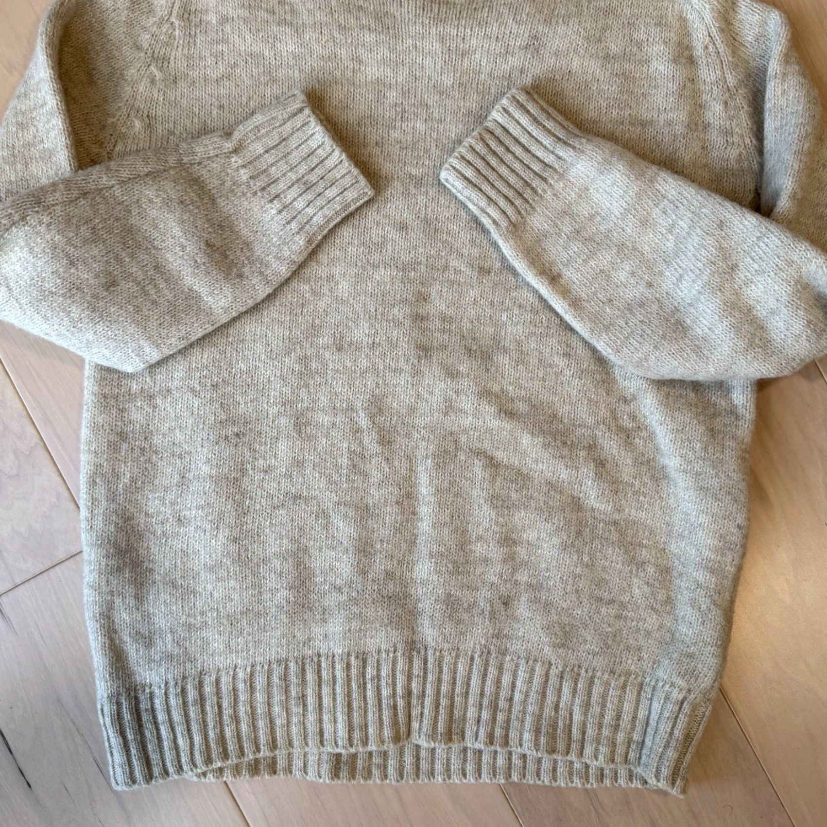 Polo Ralph Lauren Vintage Polo Ralph Lauren Wool Sweater XL Beige 80s Pullover Minimalist New York Mens Pullover Knit Wool Solid Logo Classic 80s Jeans? Size US XL / EU 56 / 4 - 5 Thumbnail