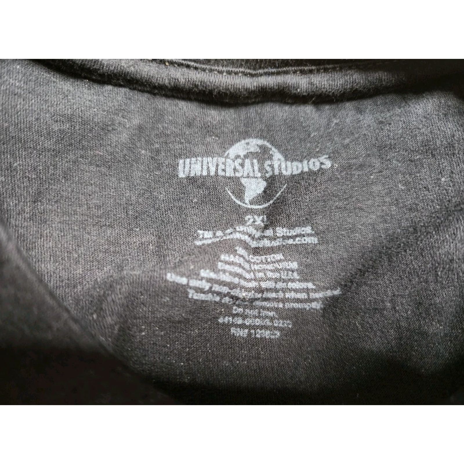 Vintage VINTAGE Universal Studios Hollywood T-Shirt Mens 2XL Mardi Gras 2020 Short Sleeve Crew Neck Logo Black Size US XXL / EU 58 / 5 - 5 Thumbnail