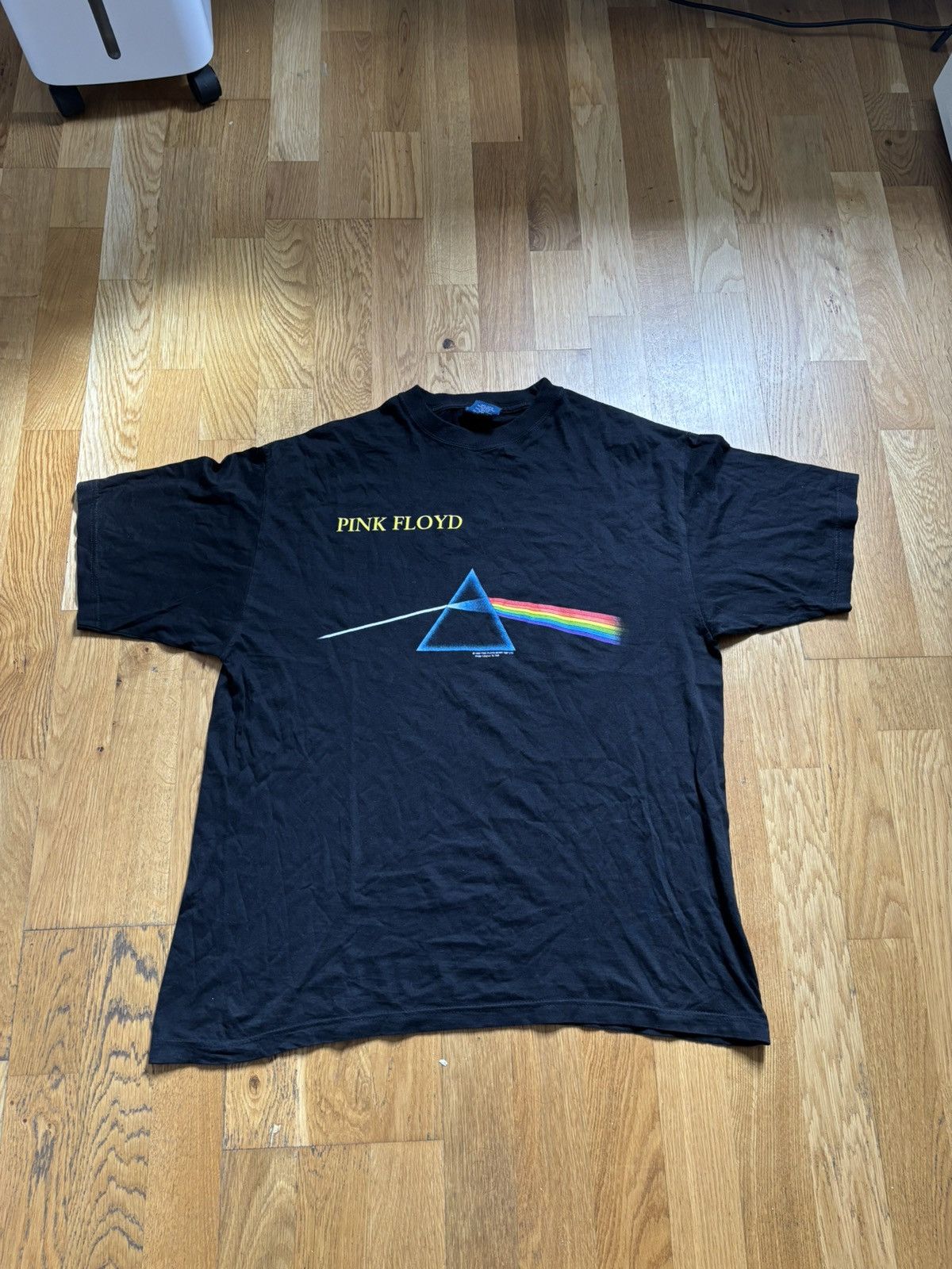 Vintage Pink floyd 1992 vintage t shirt Size US XL / EU 56 / 4 - 1 Thumbnail