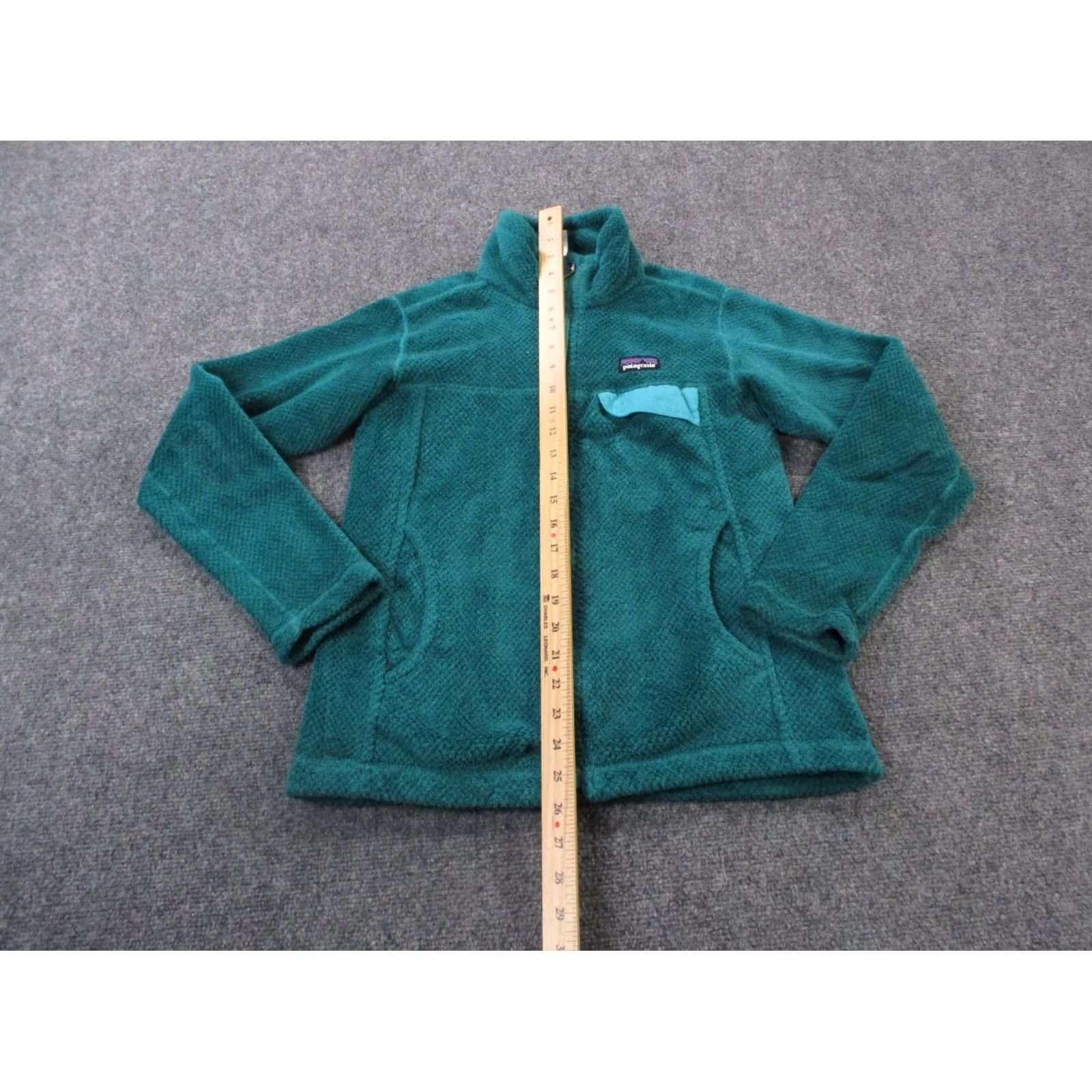 Patagonia Patagonia Jacket Womens S Green Fleece Outdoor Outdoor 90s? No. Ladies Patagonia Jacket S Green Fleece Size S / US 4 / IT 40 - 3 Thumbnail