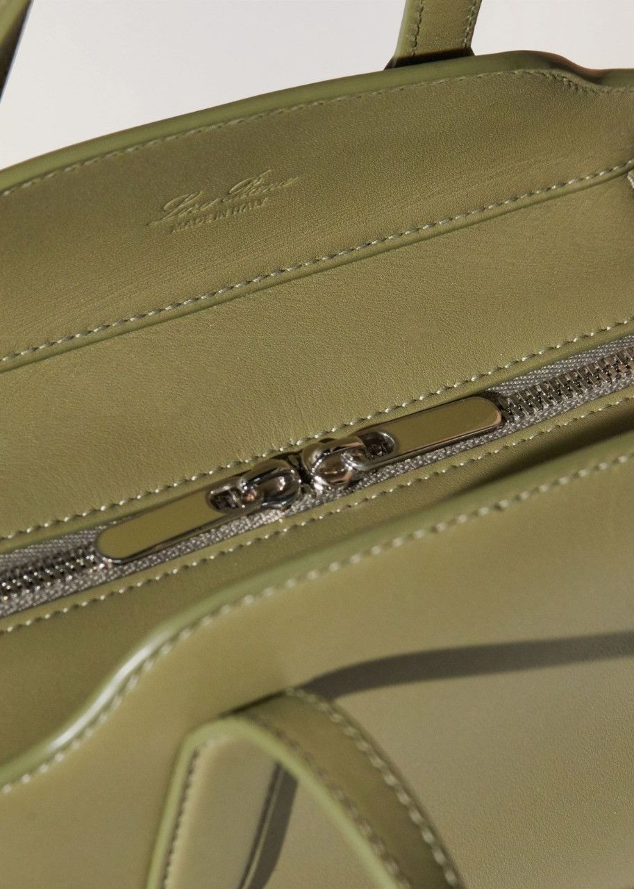 Loro Piana o1srvl11e0624 Size: OS FAM5708 Bag in Green Size ONE SIZE - 5 Thumbnail