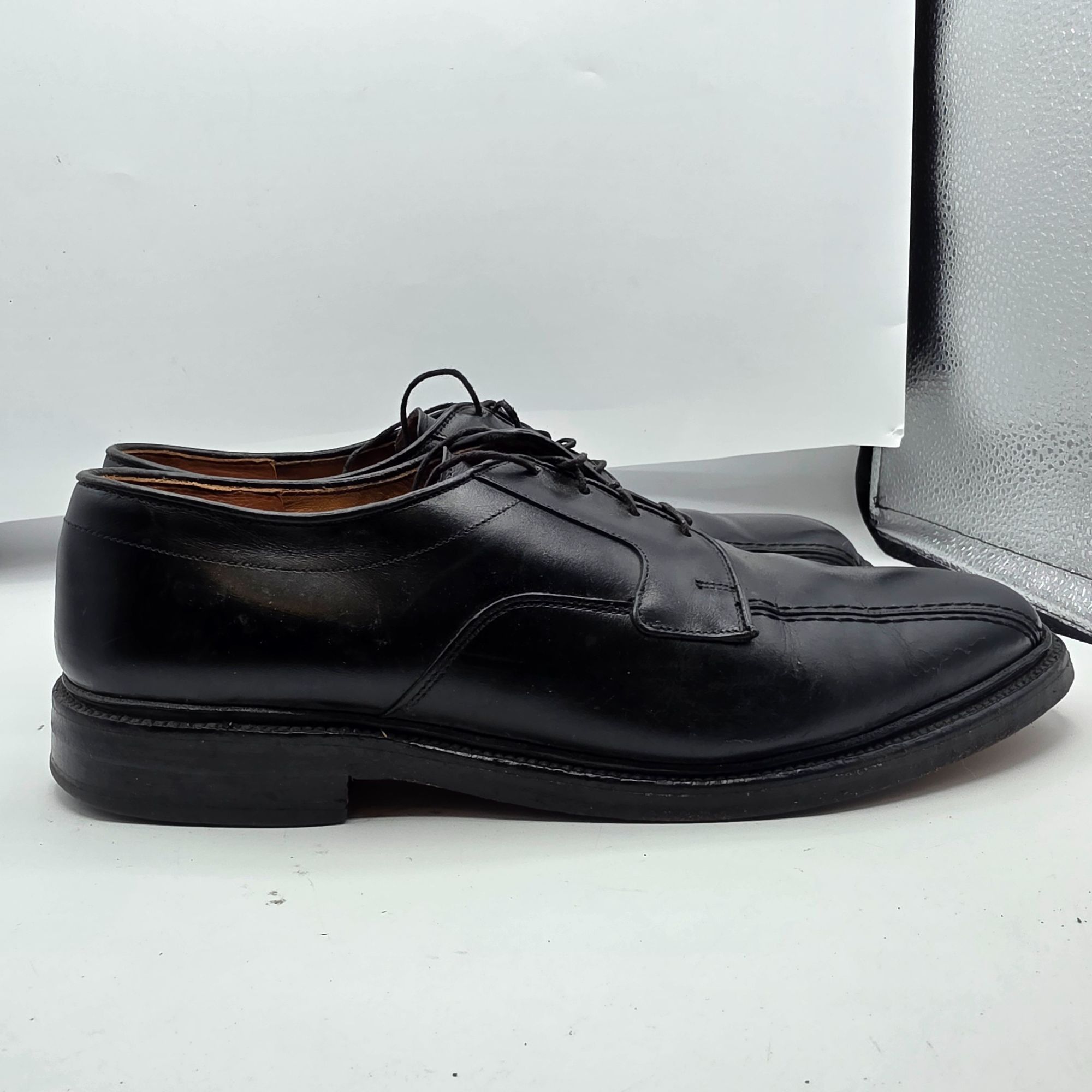 Allen Edmonds Allen Edmonds Hillcrest Mens Size 9.5 Black Leather Bicycle Size US 9.5 / EU 42-43 - 11 Thumbnail