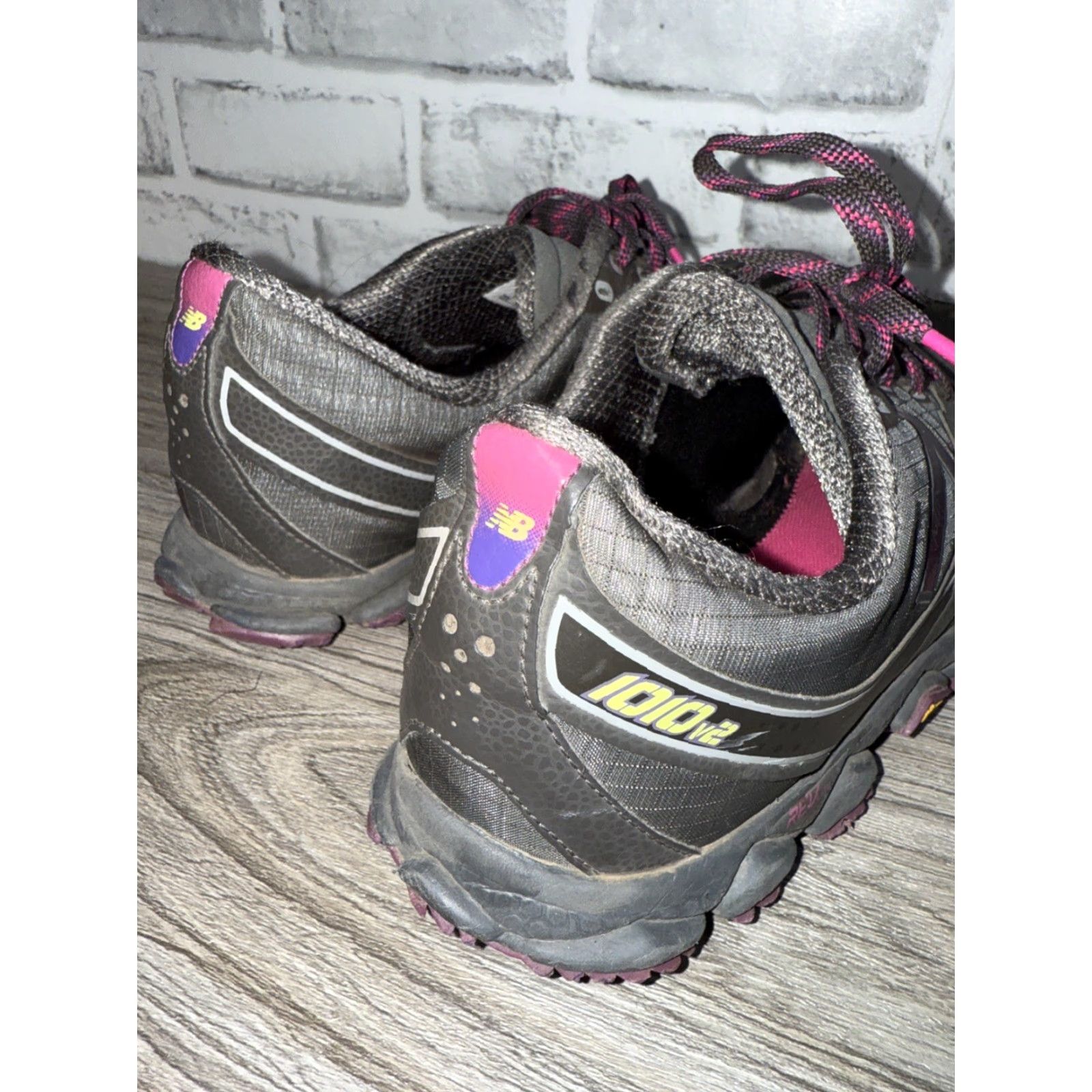 New Balance New Balance Minimus 1010v2 Women’s US 11 B Gray Sneaker Athletic Shoe Women Size ONE SIZE - 4 Thumbnail