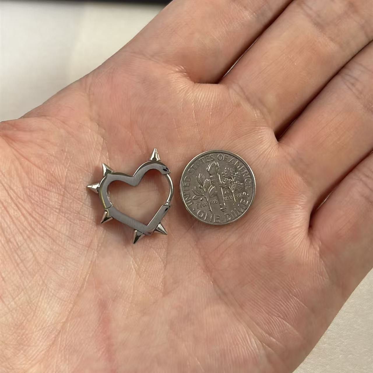 Other Spike Heart Stud Earrings for Men Women Punk Hip Hop Unisex Size ONE SIZE - 6 Thumbnail