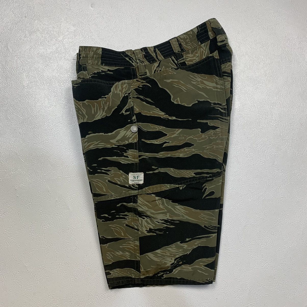 Sassafras tiger stripe nylon utility short pants