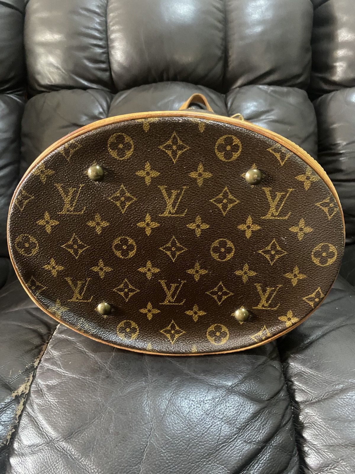 Louis Vuitton Authentic Louis Vuitton Monogram Bucket GM Size ONE SIZE - 9 Thumbnail