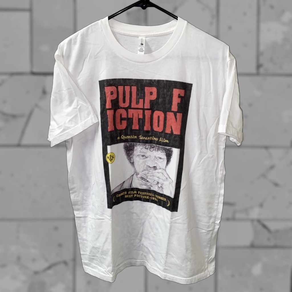 Next Level VNTG Next Level Apparel Womens White Short Sleeve Pulp Fiction T-Shirt Size L Size L / US 10 / IT 46 - 1 Thumbnail