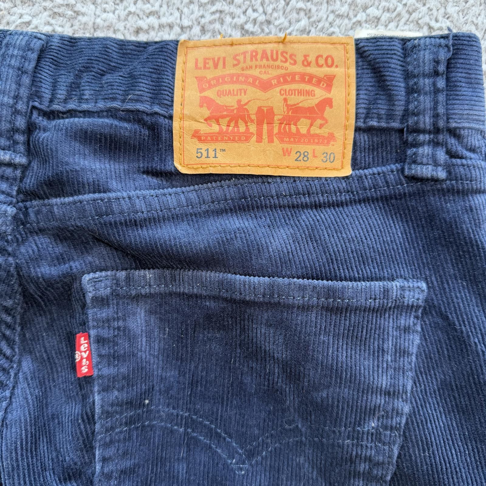 Levi's Levi's 511 Slim Fit Navy Corduroy Pants Men's 28x30 Blue Size US 28 / EU 44 - 5 Thumbnail
