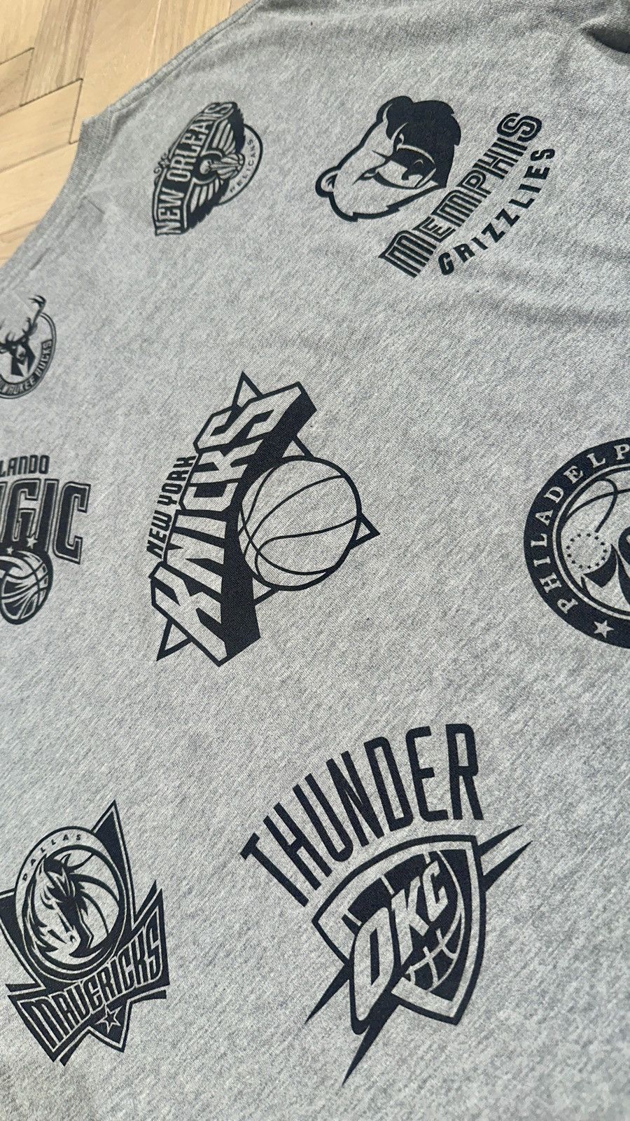 Maison Kitsune × NBA Maison Kitsuné x NBA Allover Print Tee Size US L / EU 52-54 / 3 - 5 Thumbnail