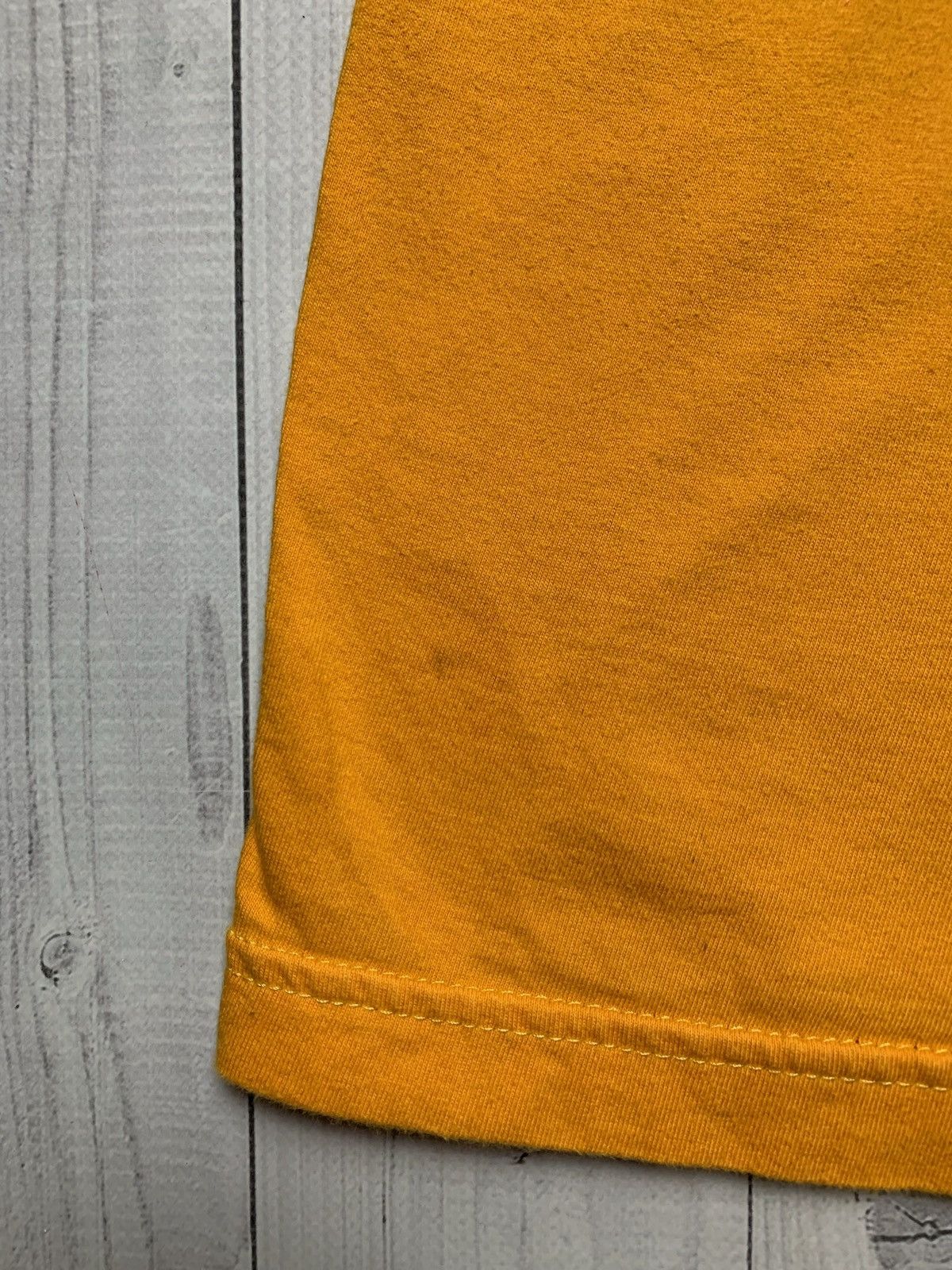 Vintage Vintage Dukla Praha soccer jersey rare size L orange Size US L / EU 52-54 / 3 - 3 Thumbnail