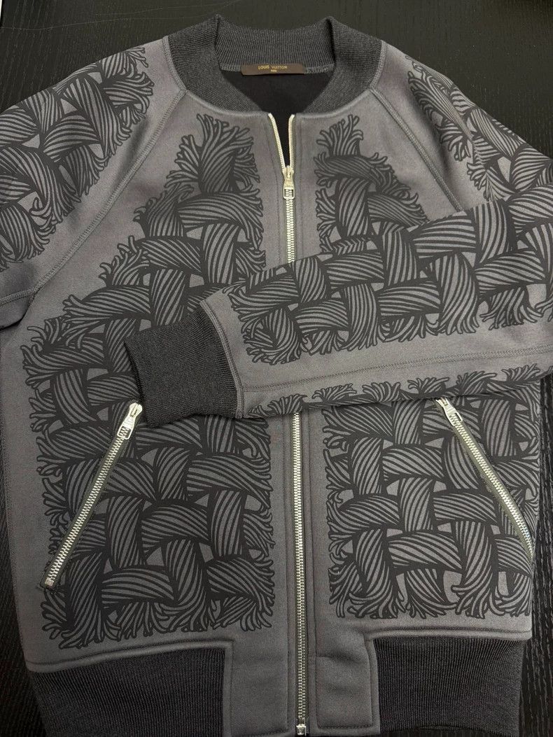 Louis Vuitton Louis Vuitton Louis Vuitton Black Rope Pattern Bomber Jack Size US S / EU 44-46 / 1 - 3 Thumbnail
