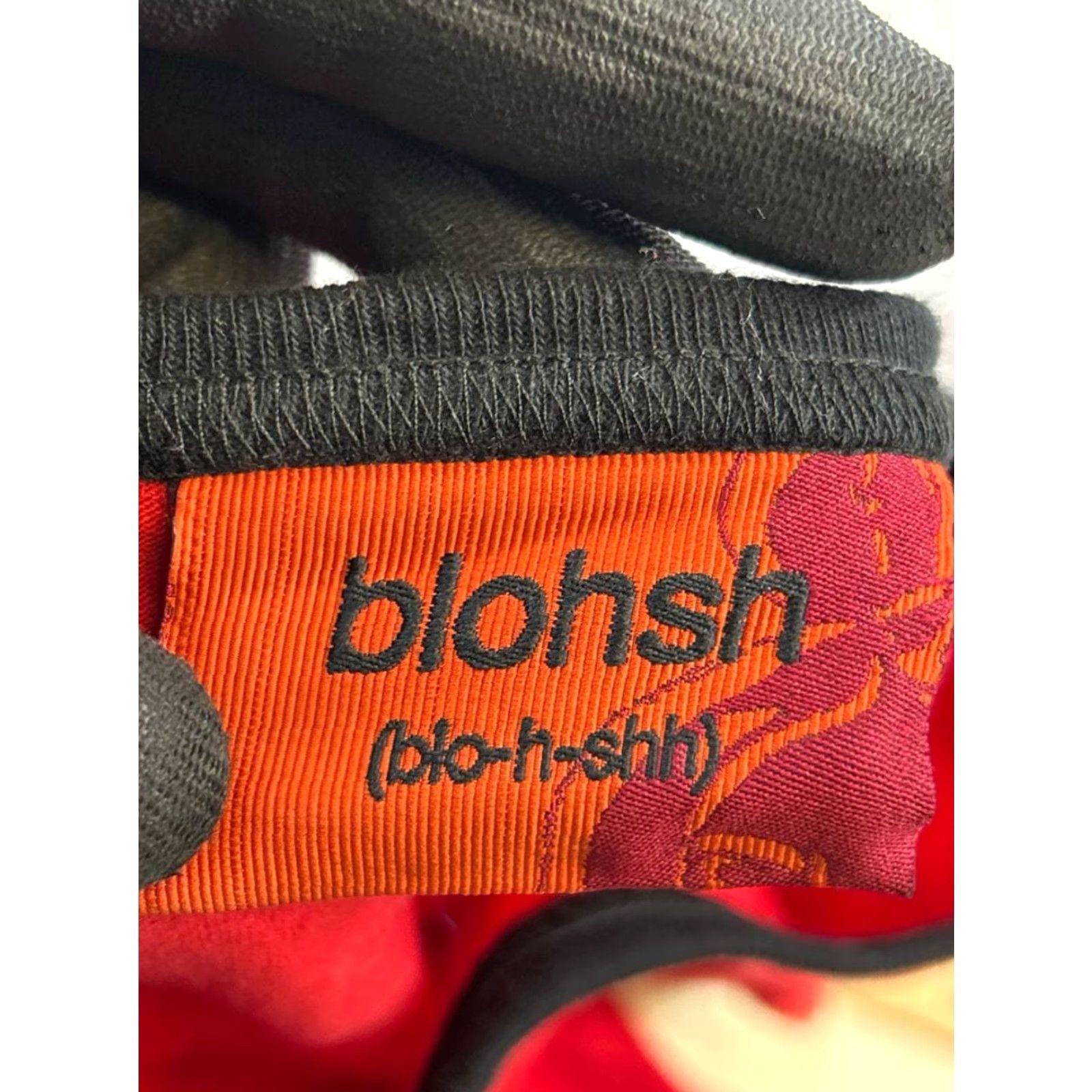 Vintage Billie Eilish Shirt Mens XL Red Cotton Crew Neck Short Sleeve T-Shirt Music 2010s Boys Mens Size US XL / EU 56 / 4 - 3 Thumbnail
