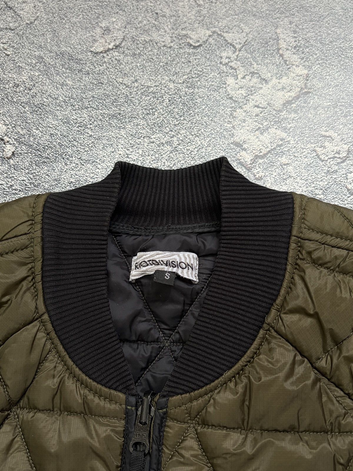 Riot Division Riot Division First Shell Jacket RD-FSJ Quilted Bomber S Size US S / EU 44-46 / 1 - 3 Thumbnail