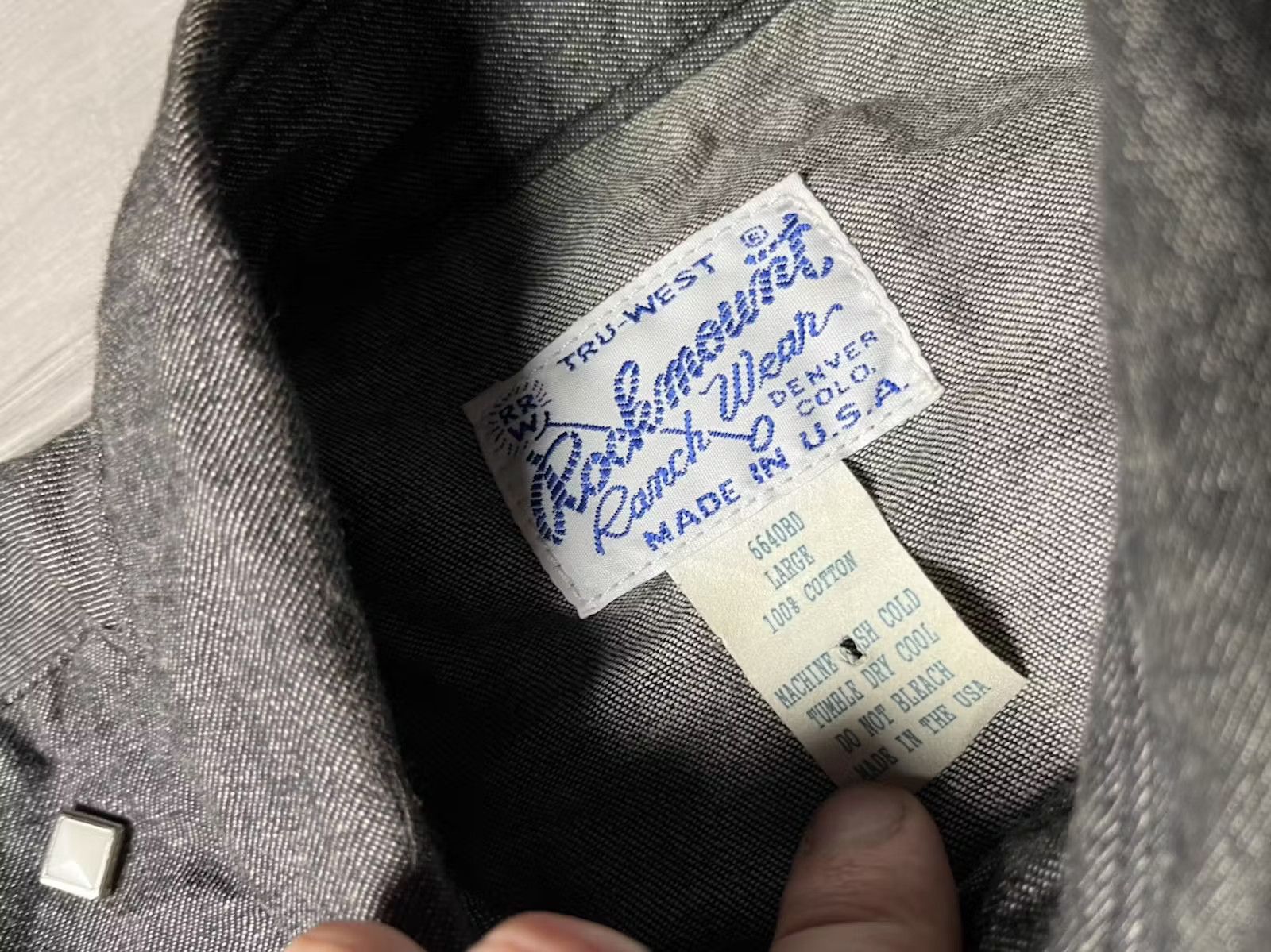 Rockmount Ranch Wear Vintage Rockmount Ranch wear shirt made in Usa size Large Size US L / EU 52-54 / 3 - 3 Thumbnail