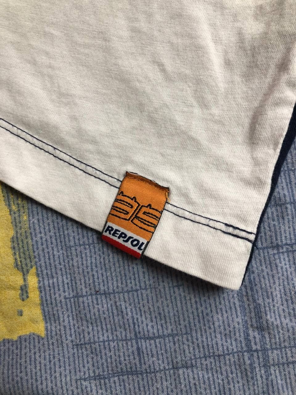 Honda Vintage 90s Honda Repsol Racing T-Shirt Size US M / EU 48-50 / 2 - 4 Thumbnail